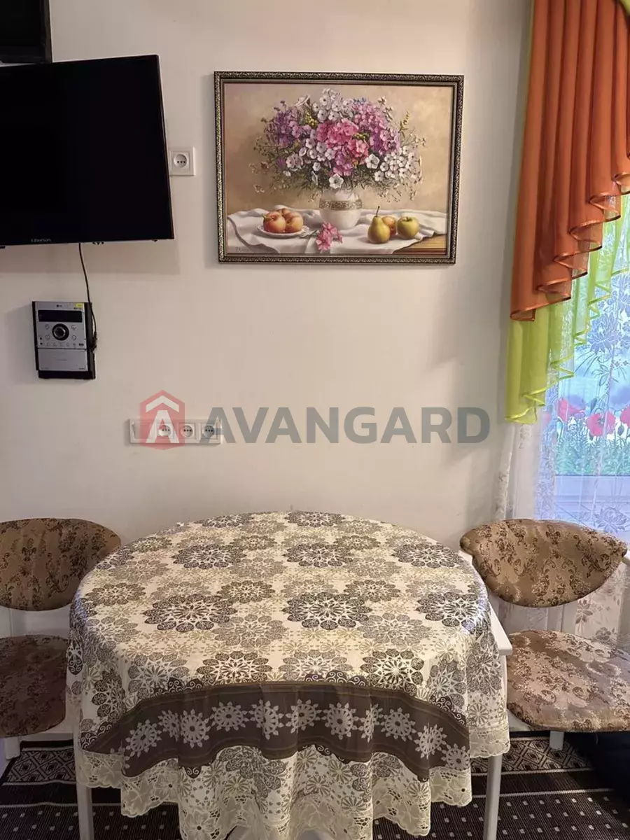 1 ��. ��������, 41/23/7 ��. �., 1/9 ������ ���� 5