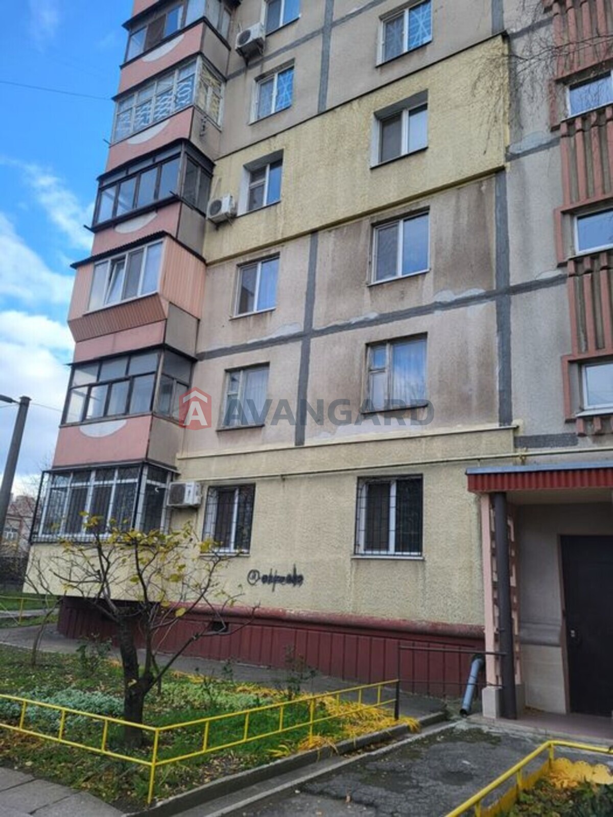 3 ����. ��������, 67/-/11 ��. �., 4/9 ���� ���� 1