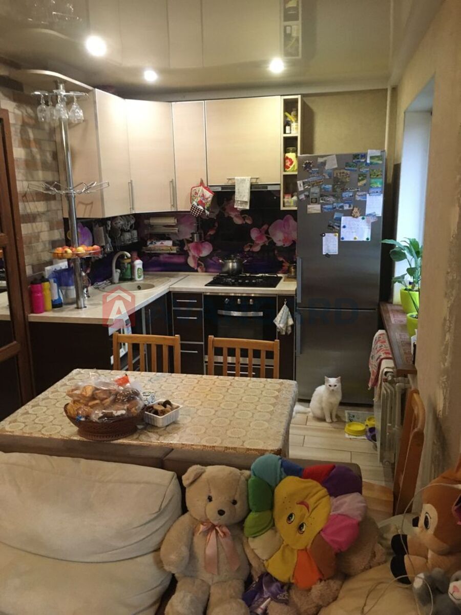 3 кім. квартира, 69/-/7 кв. м., 2/9 поверх фото 4 3 кім. квартира, 69/-/7 кв. м., 2/9 поверх фото 4