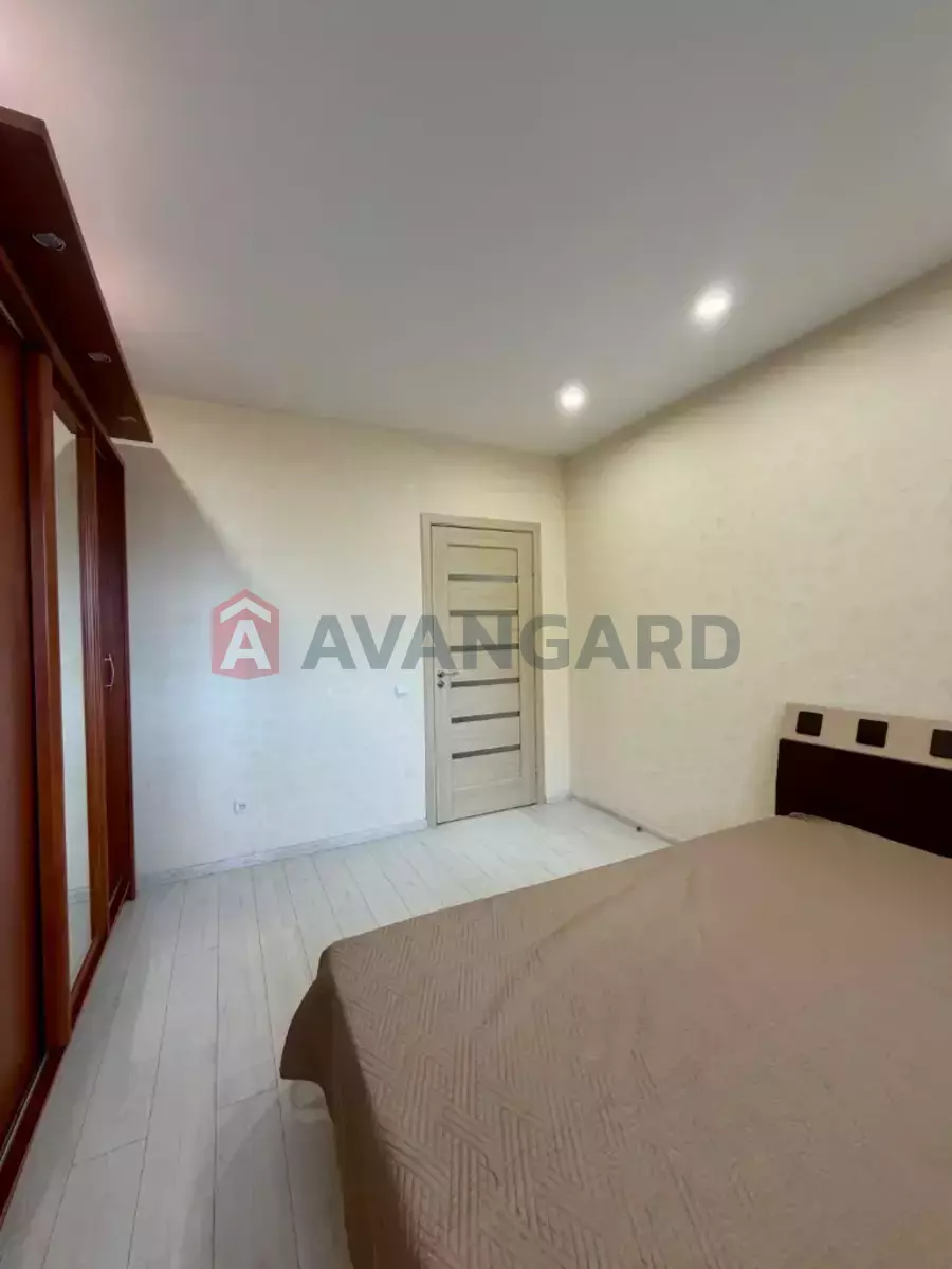 2 ��. ��������, 61/34/11 ��. �., 11/12 ������ ���� 9