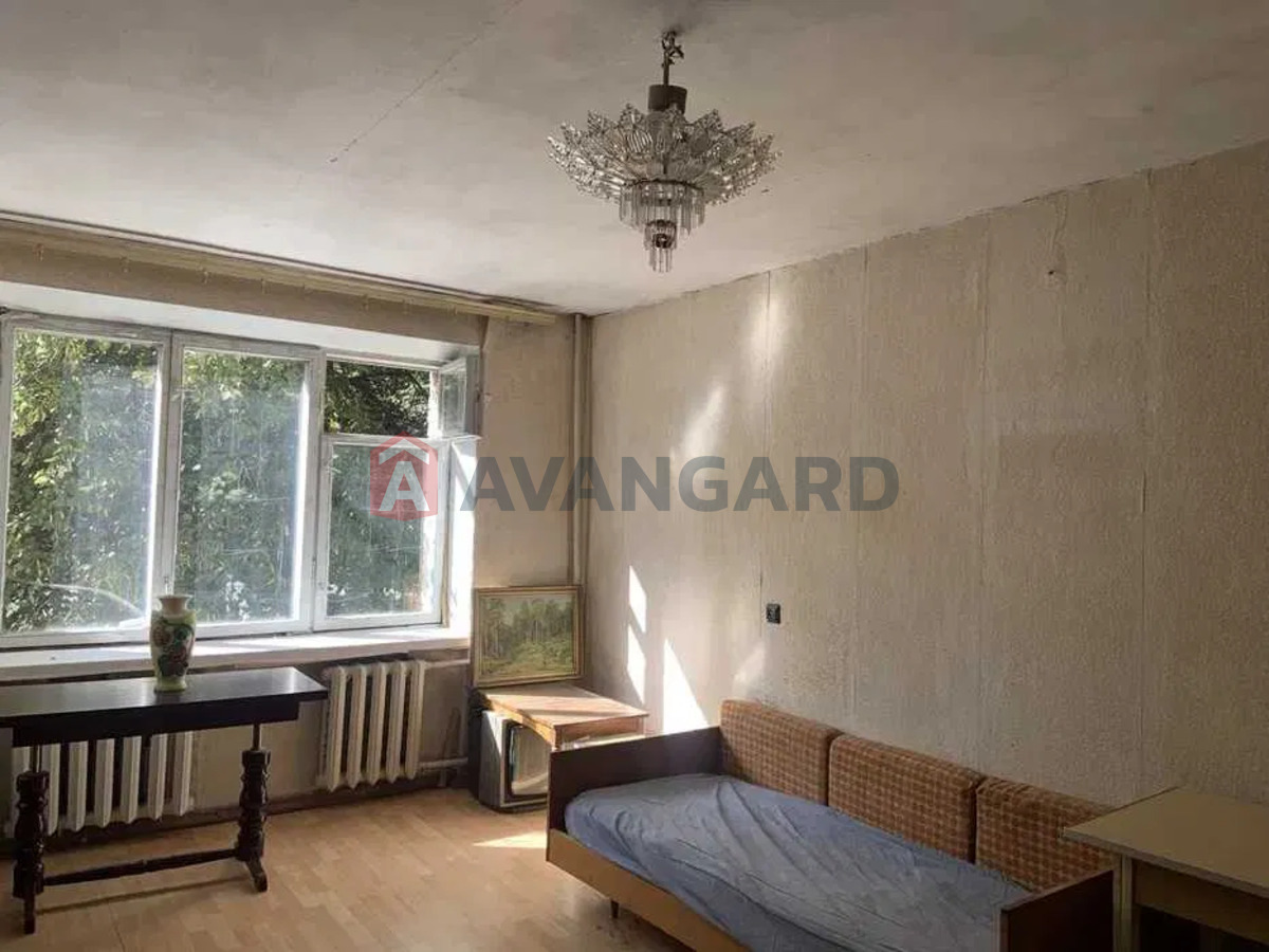 1 ��. ��������, 30/-/6 ��. �., 2/5 ������ ���� 1