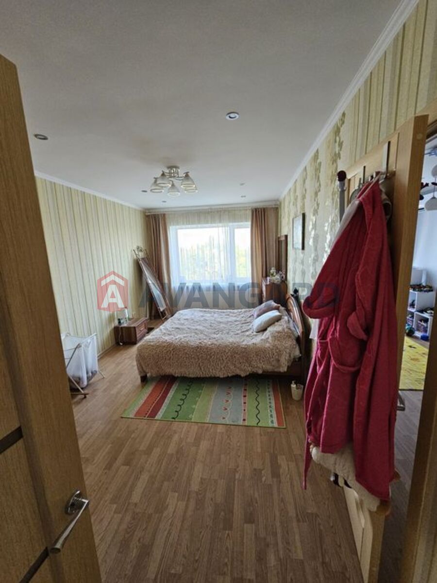 3 . , 65/-/10 . ., 5/5   8