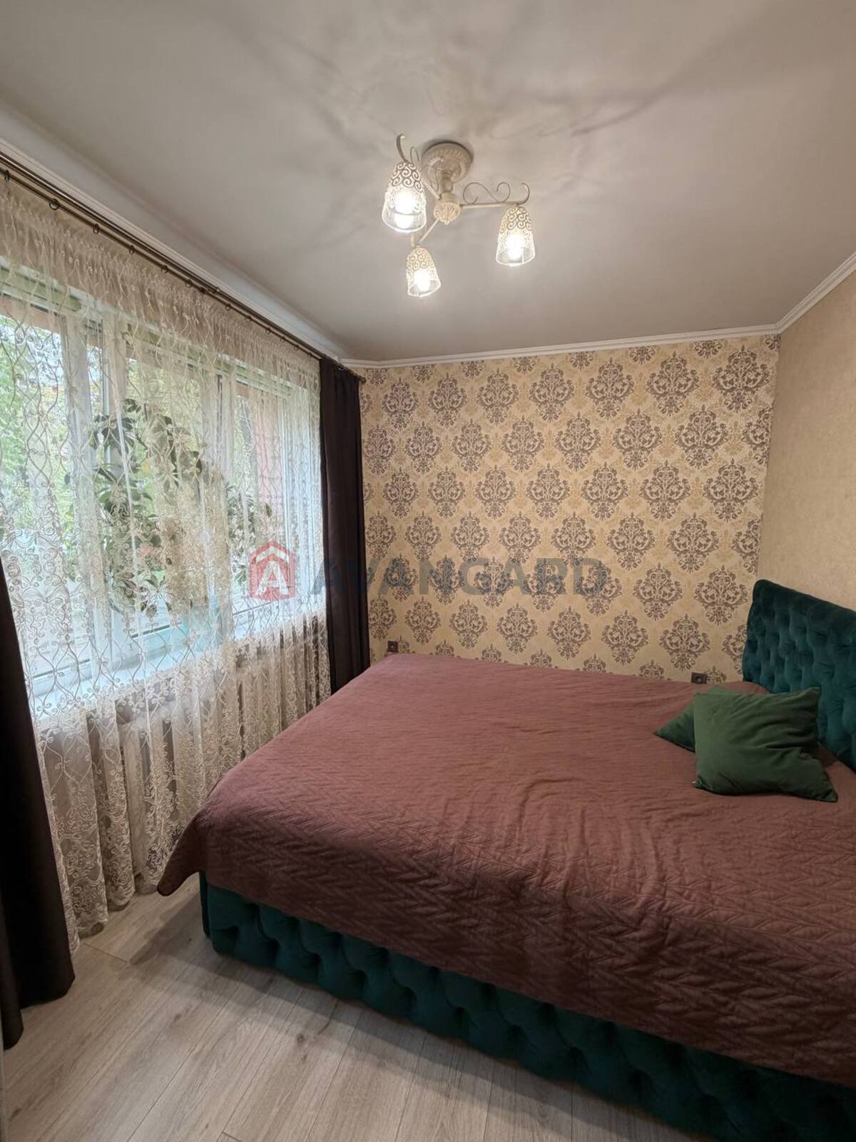 3 ��. ��������, 52/33/6 ��. �., 1/5 ������ ���� 6