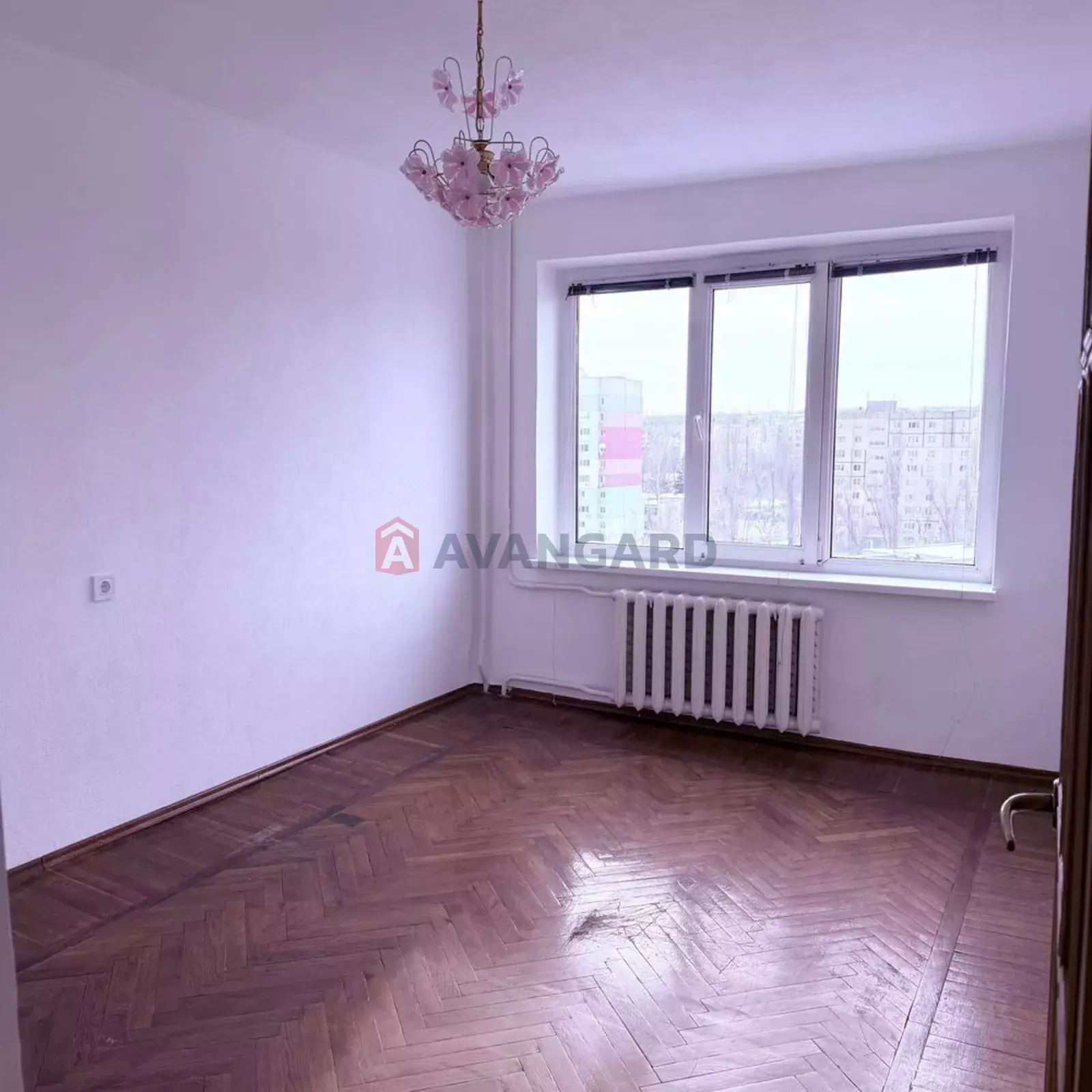 3 ��. ��������, 72,2/-/9,4 ��. �., 9/12 ������ ���� 3