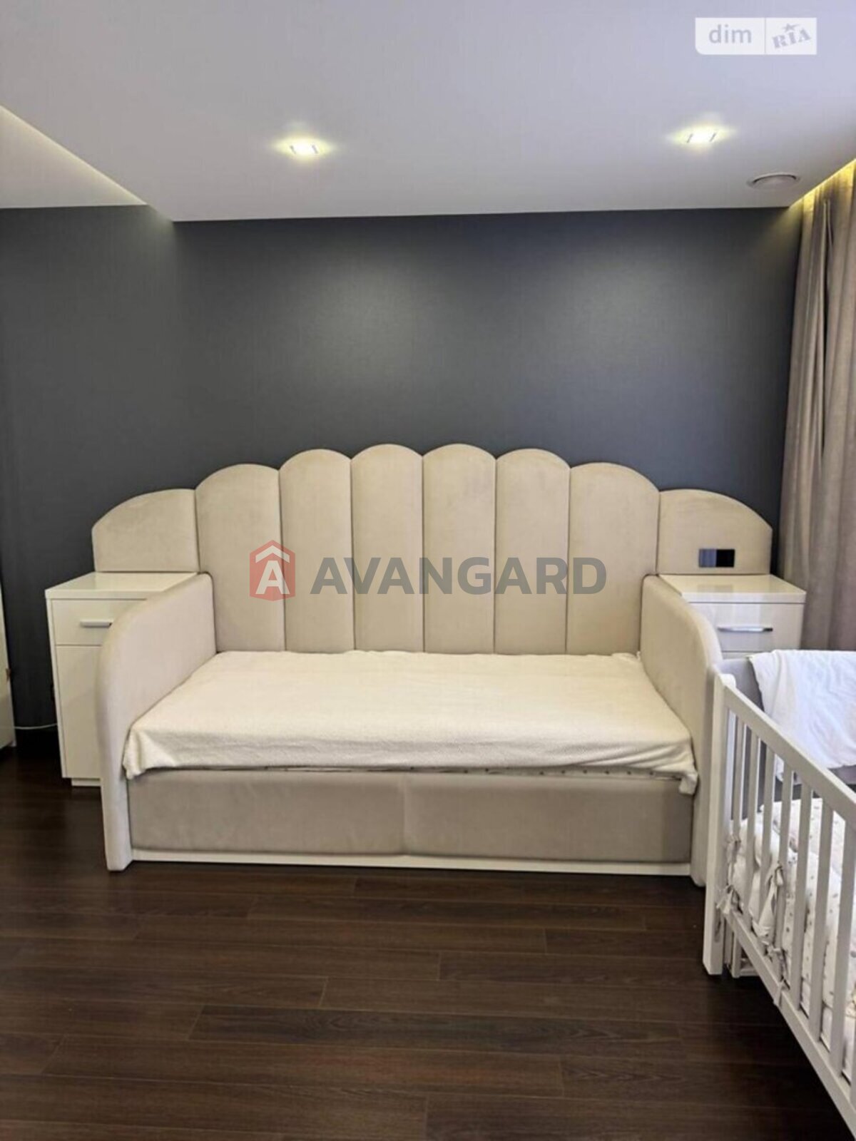 2 ��. ��������, 209/39/- ��. �., 9/10 ������ ���� 22