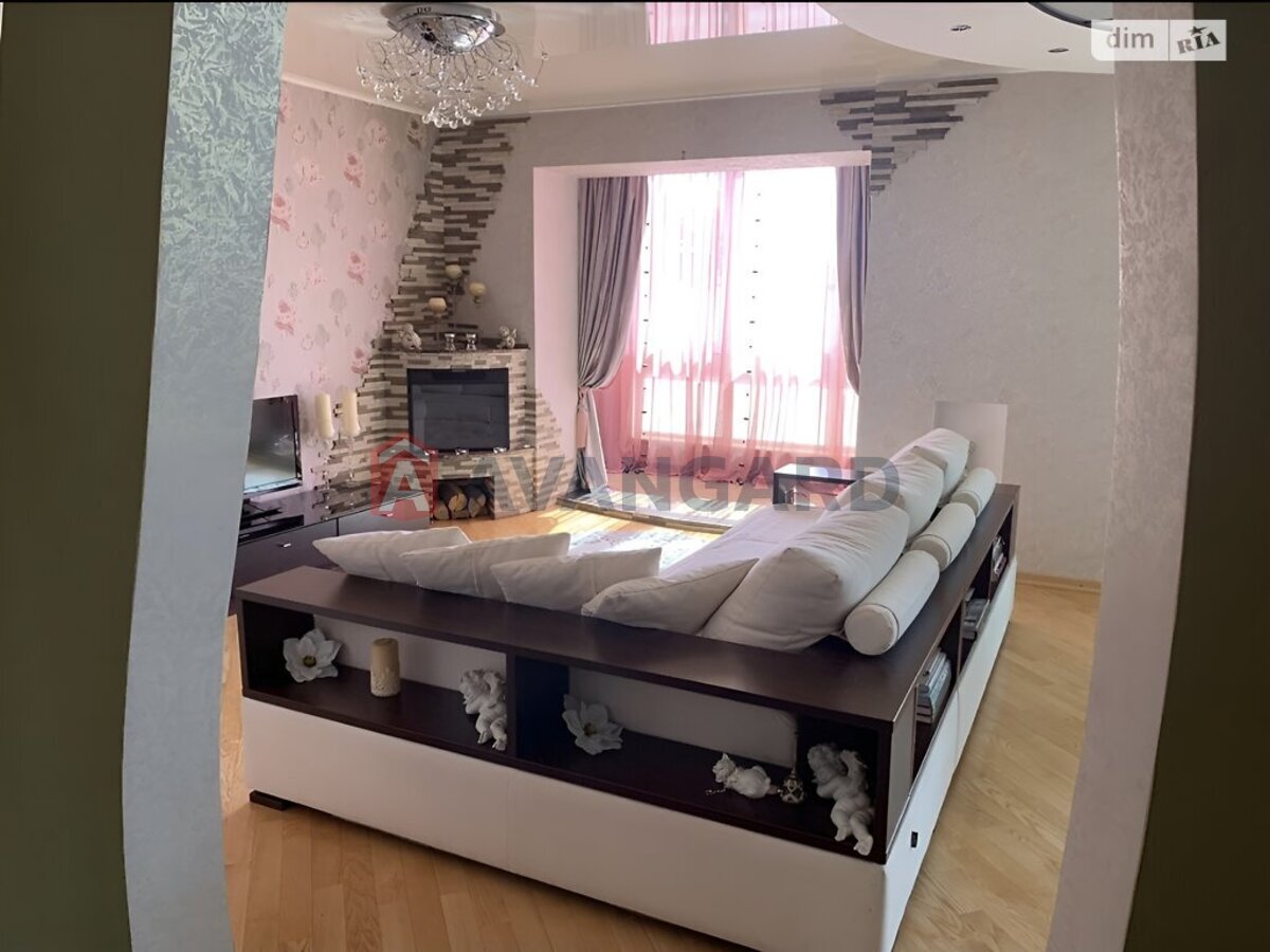 2 ��. ��������, 72/-/- ��. �., 3/9 ������ ���� 10