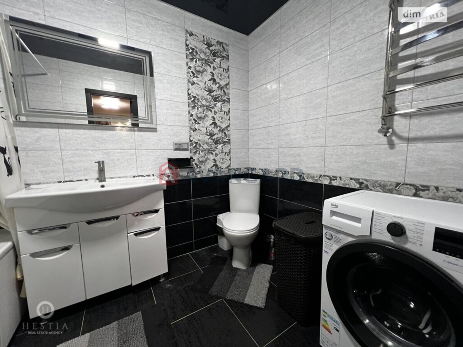 3 ��. ��������, 68/-/12 ��. �., 4/10 ������ ���� 12