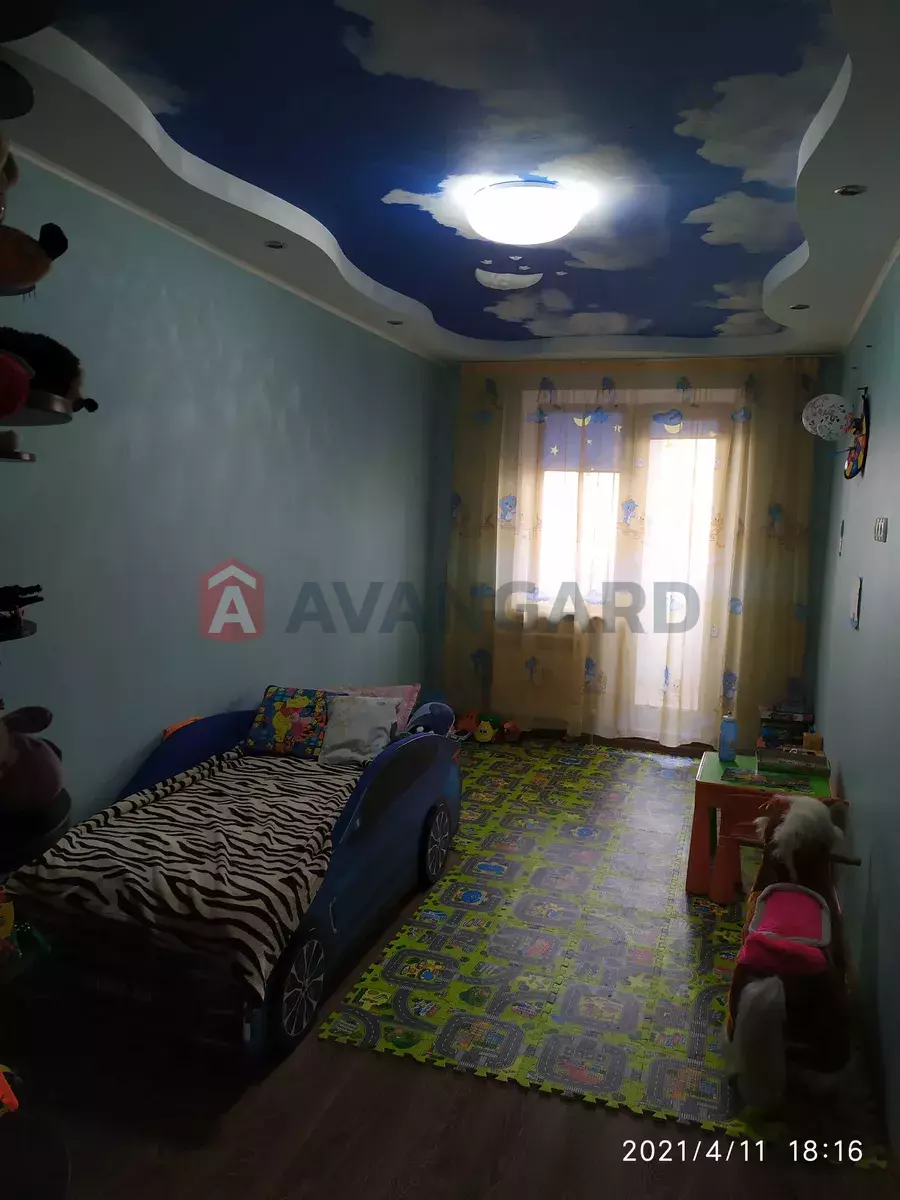 3 ��. ��������, 63/-/8 ��. �., 7/9 ������ ���� 2