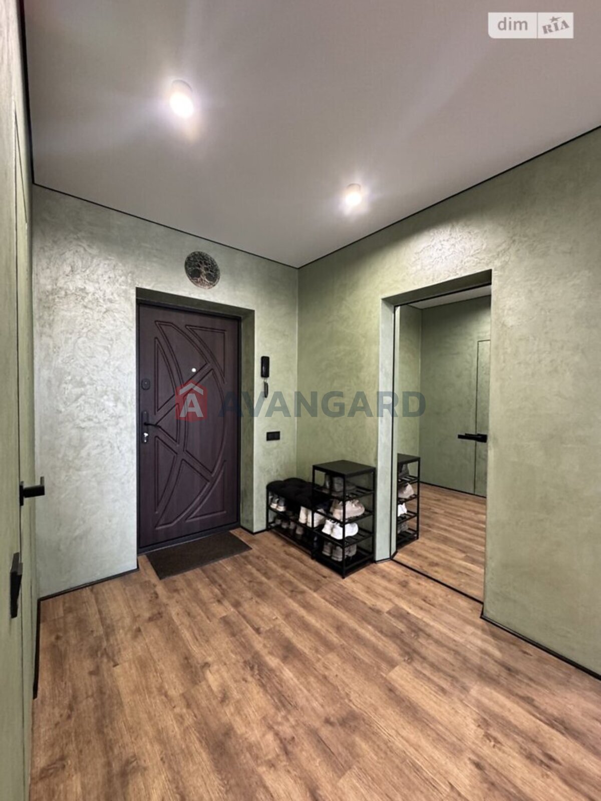 1 ��. ��������, 48/16/16 ��. �., 2/10 ������ ���� 4