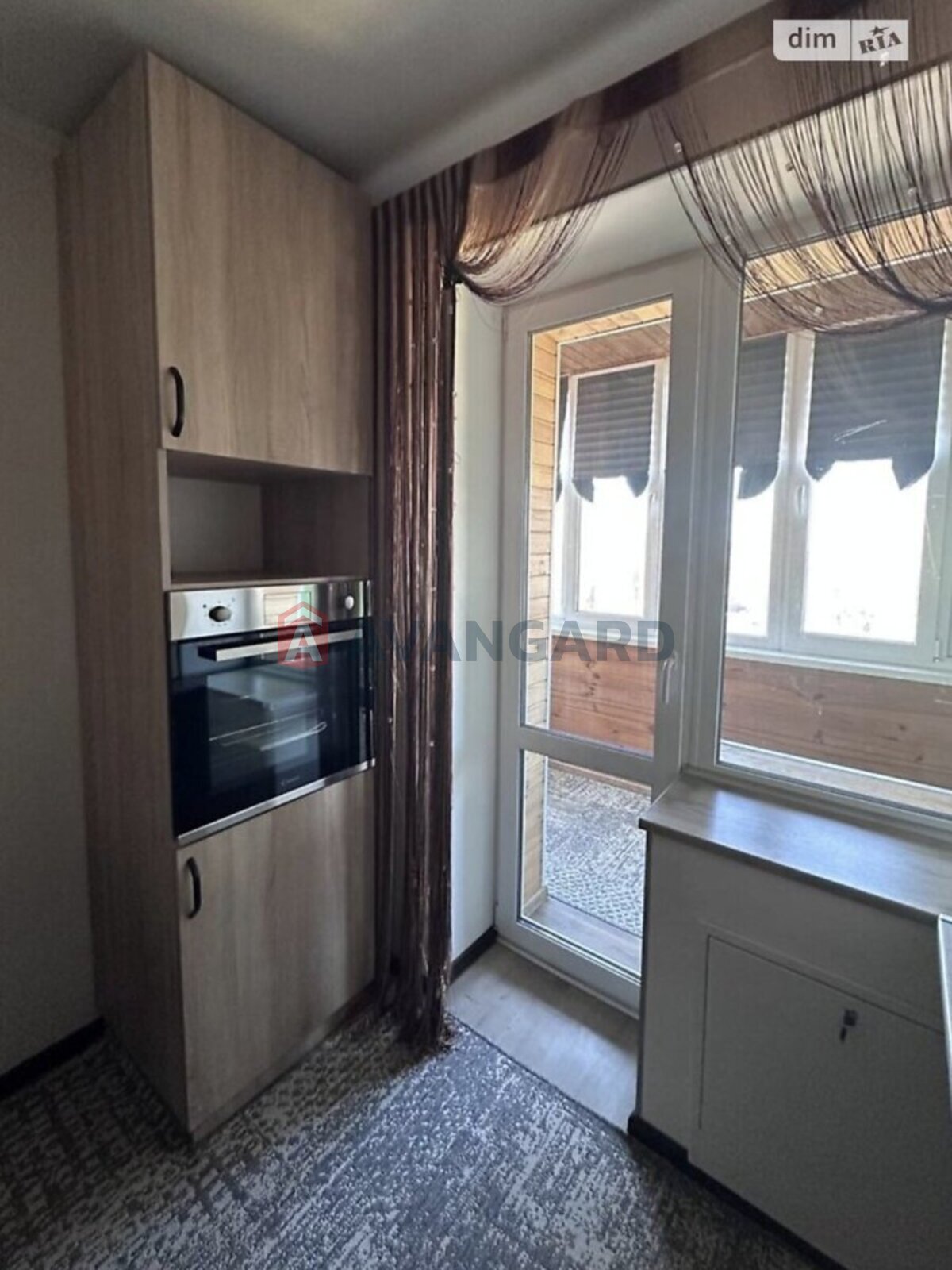 2 ����. ��������, 53/27/10 ��. �., 8/9 ���� ���� 6