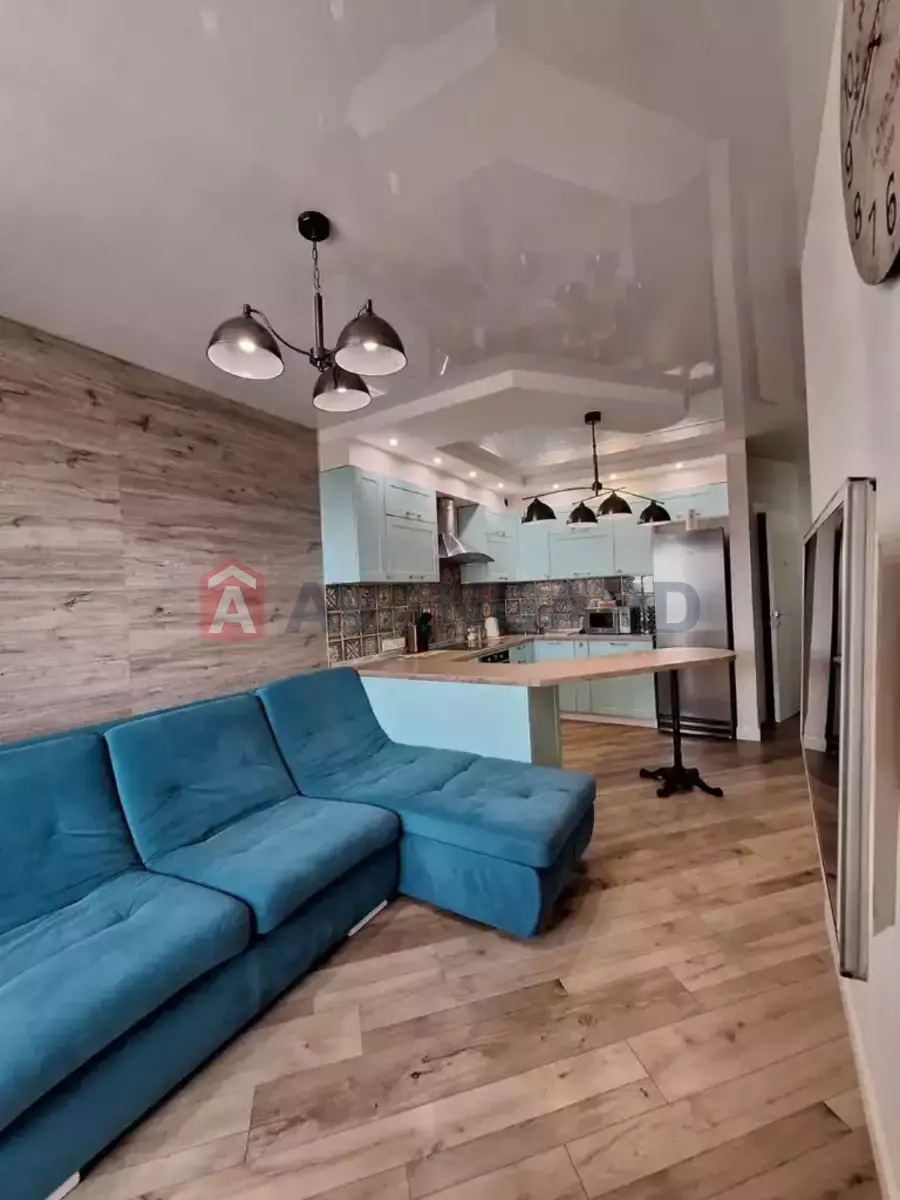 2 ��. ��������, 45/25/15 ��. �., 17/18 ������ ���� 5