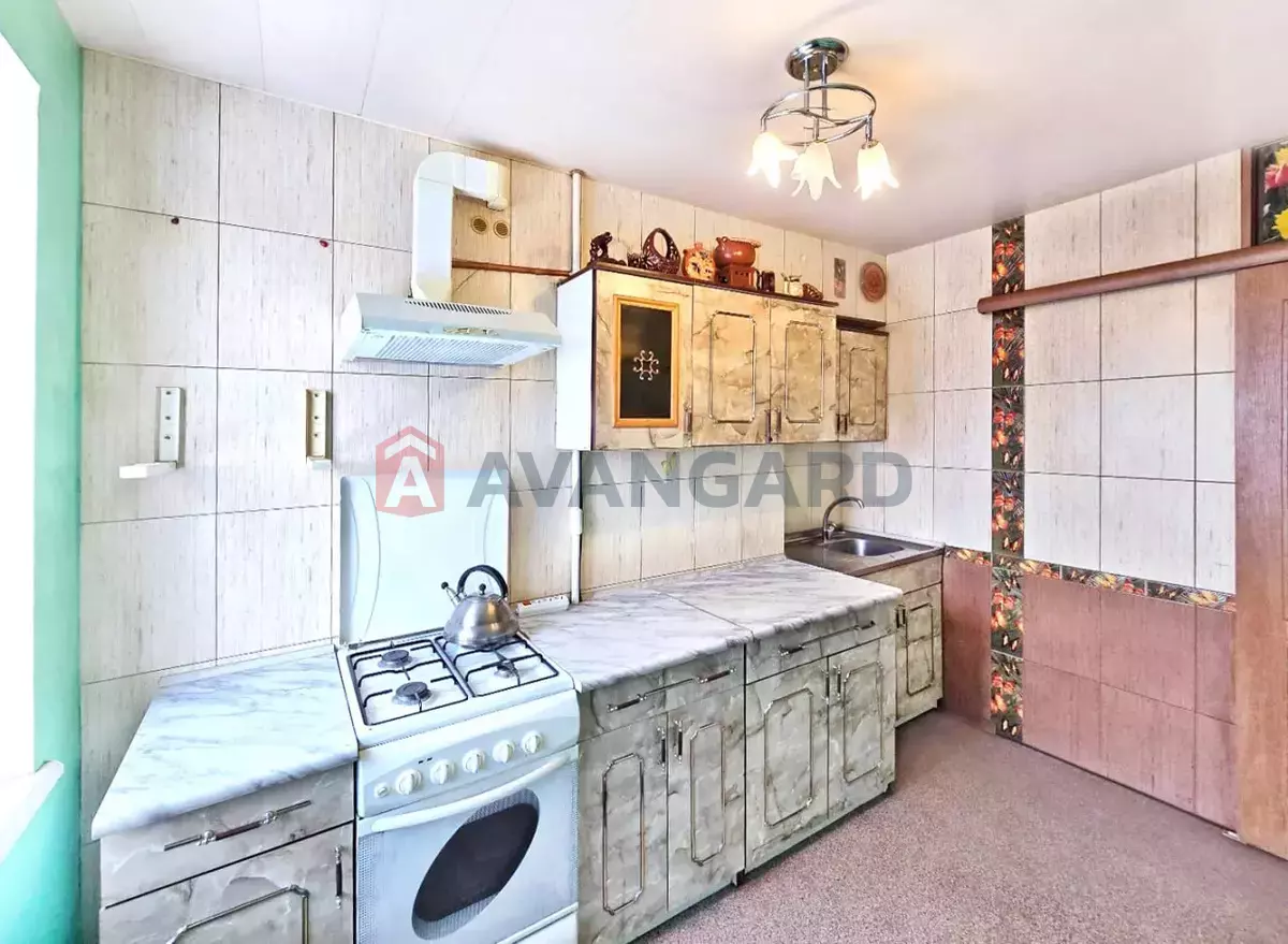 2 ��. ��������, 49/28/8 ��. �., 6/9 ������ ���� 2