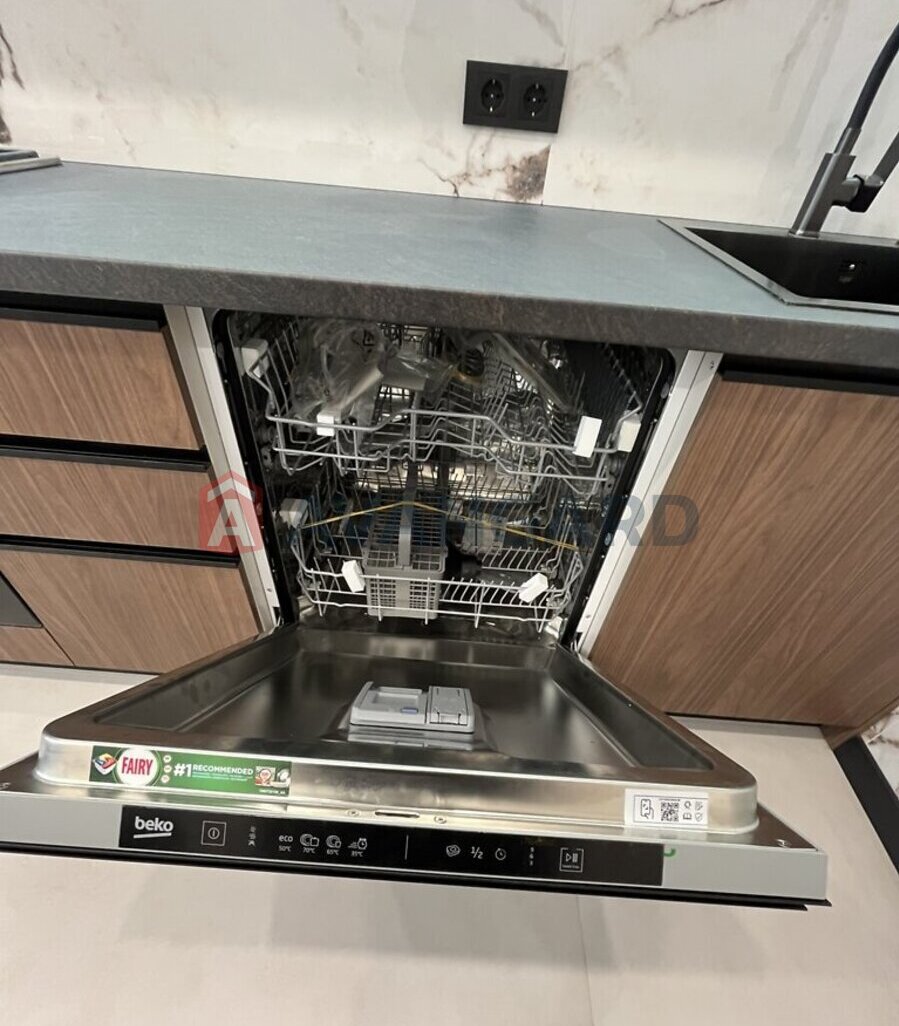 2 ��. ��������, 70/38/16 ��. �., 2/10 ������ ���� 20