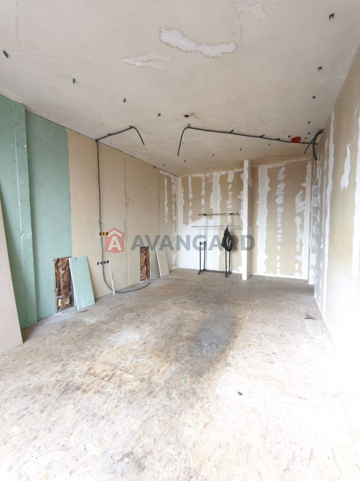 2 ��. ��������, 50/33/8 ��. �., 4/4 ������ ���� 5