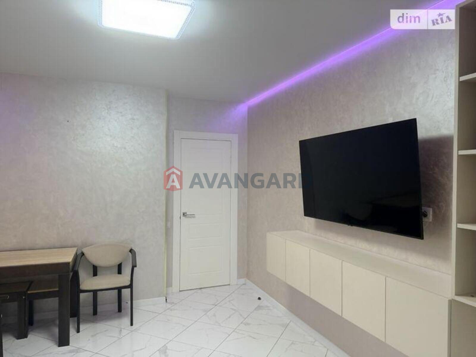 2 ��. ��������, 62/44/15 ��. �., 5/14 ������ ���� 11