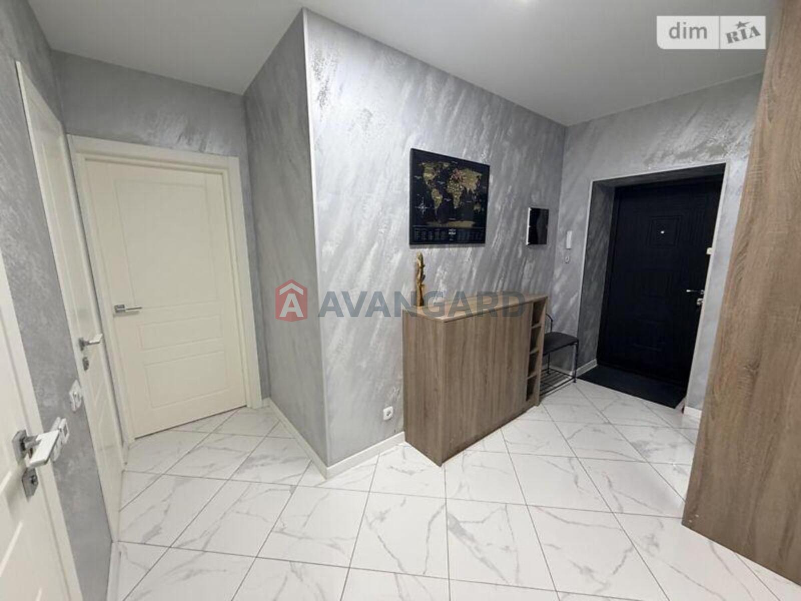 2 ��. ��������, 62/44/15 ��. �., 5/14 ������ ���� 29