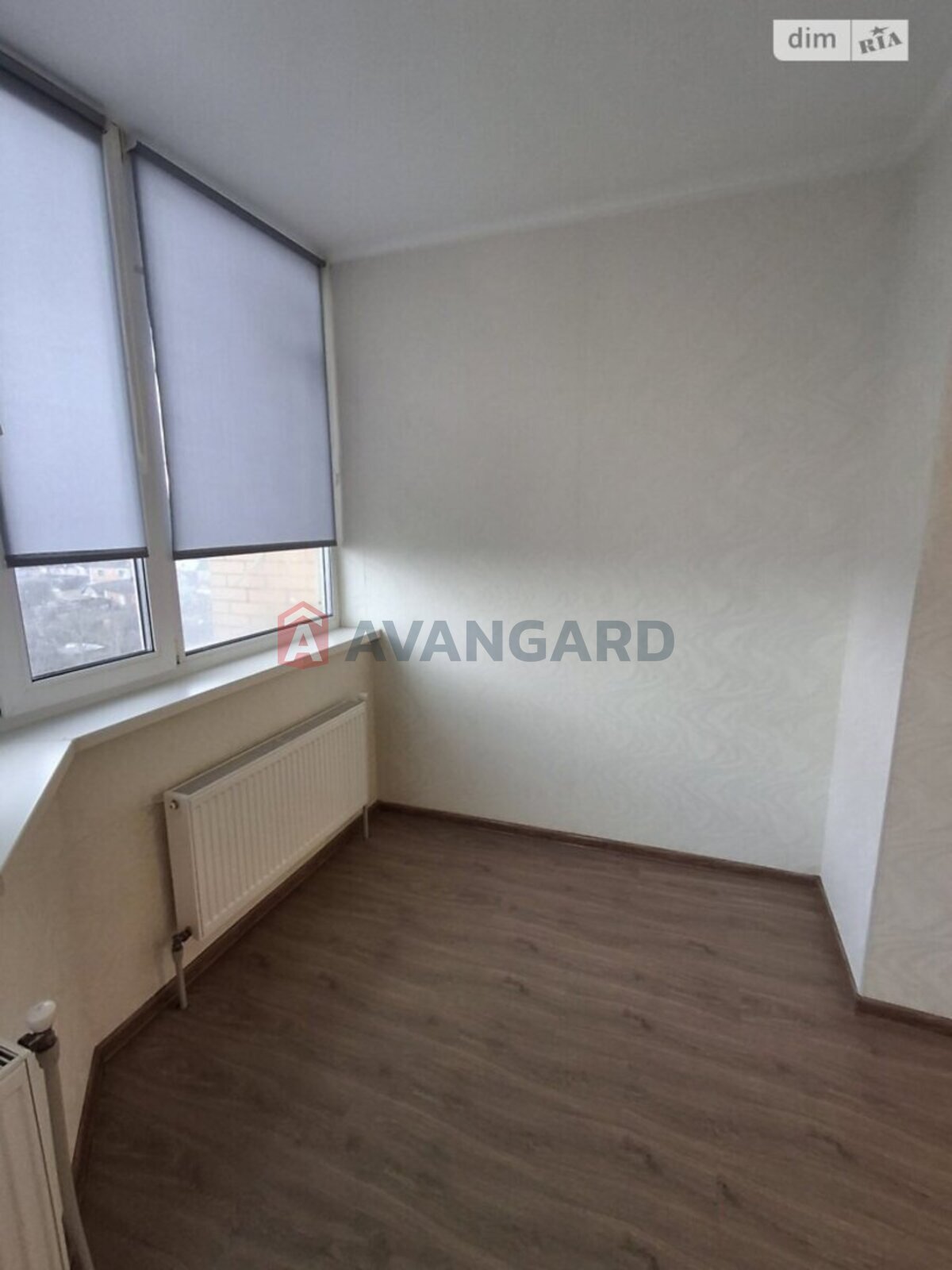 1 ��. ��������, 57/-/- ��. �., 9/12 ������ ���� 4