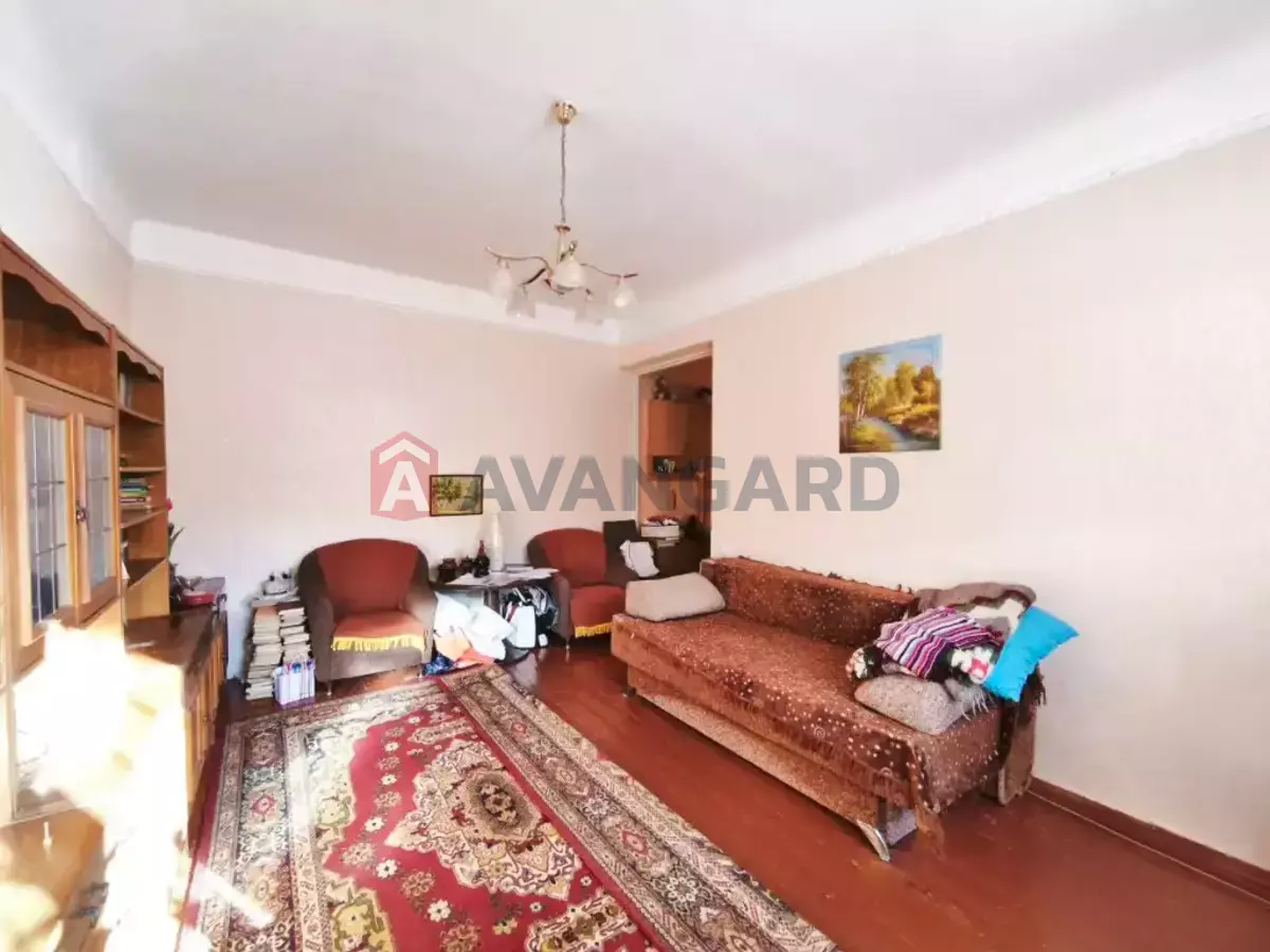 2 ��. ��������, 41/24/5 ��. �., 1/3 ������ ���� 5