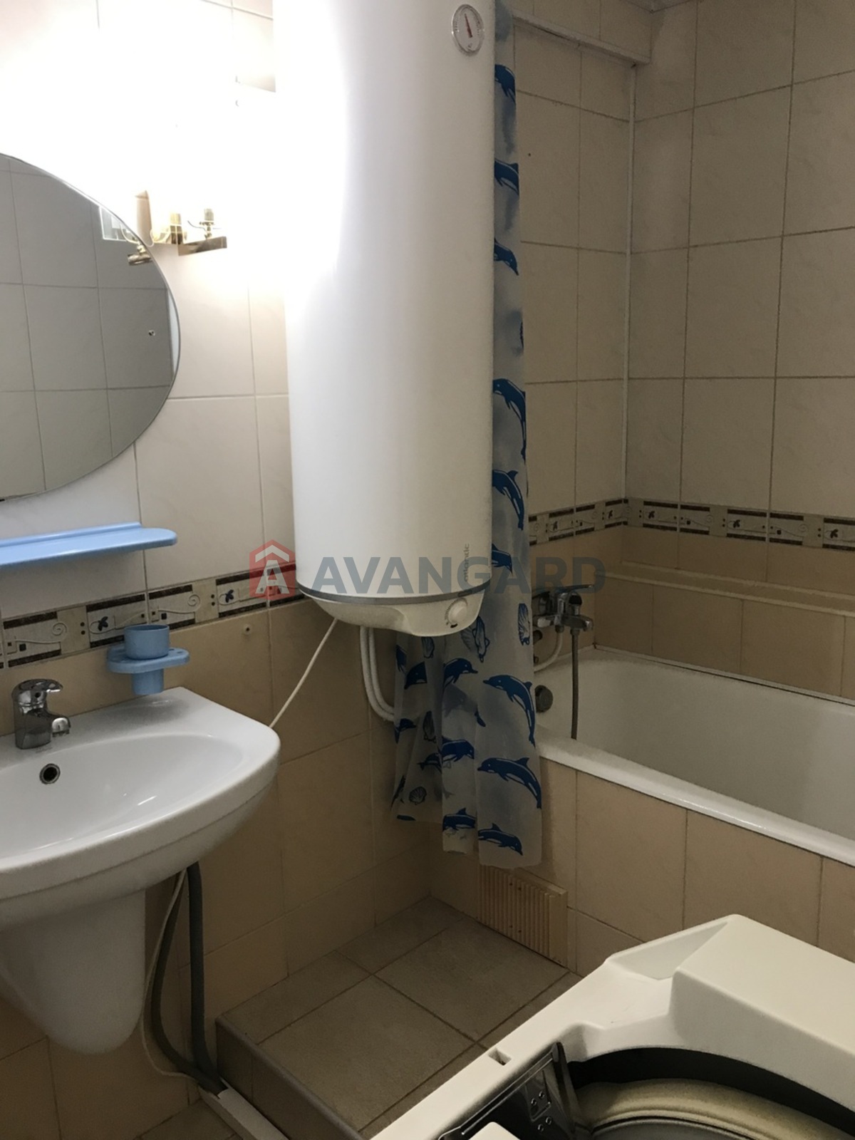 1 ��. ��������, 42/25/6 ��. �., 16/17 ������ ���� 14