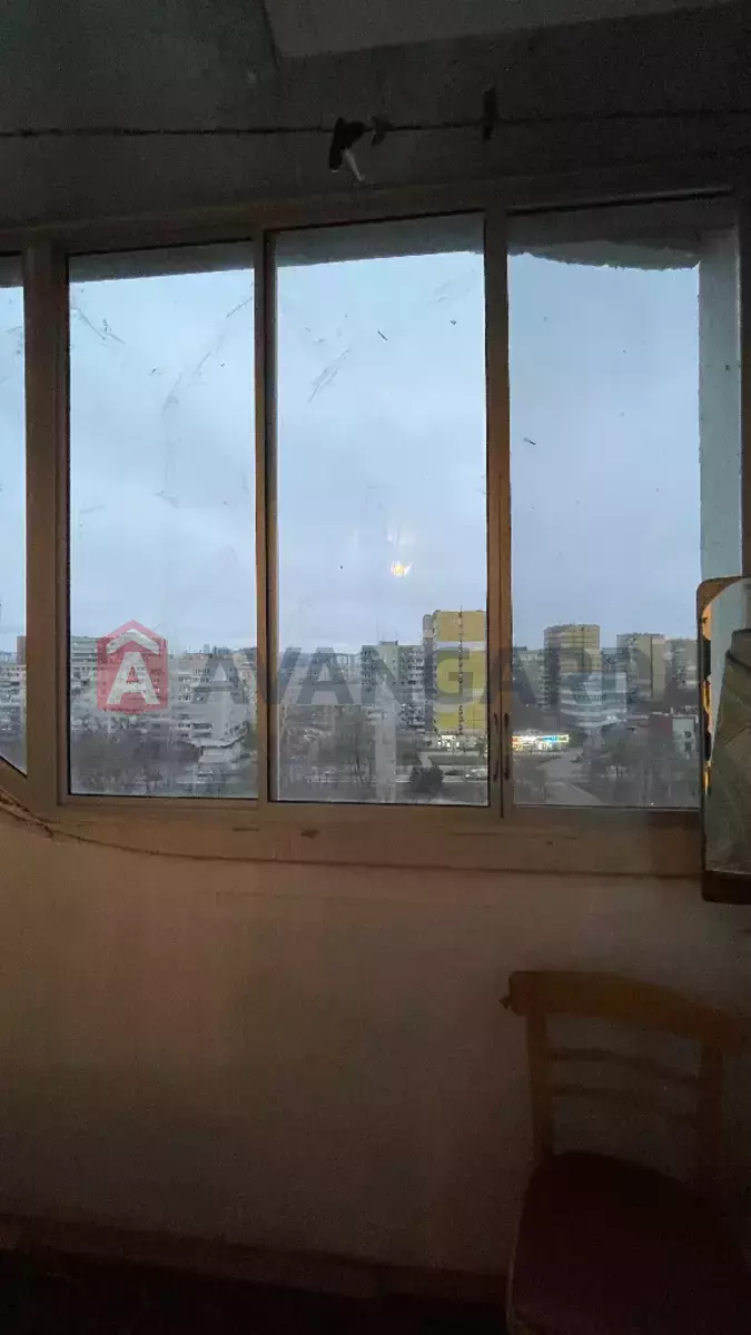 2 ��. ��������, 53/28/8 ��. �., 10/16 ������ ���� 16