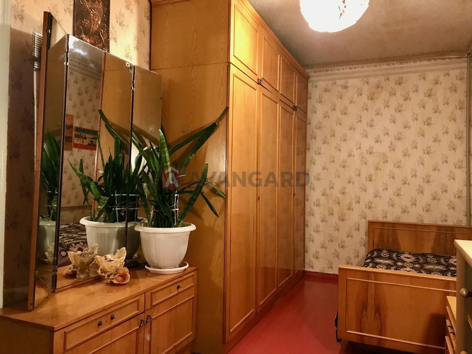 2 ����. ��������, 45/-/6 ��. �., 4/5 ���� ���� 3