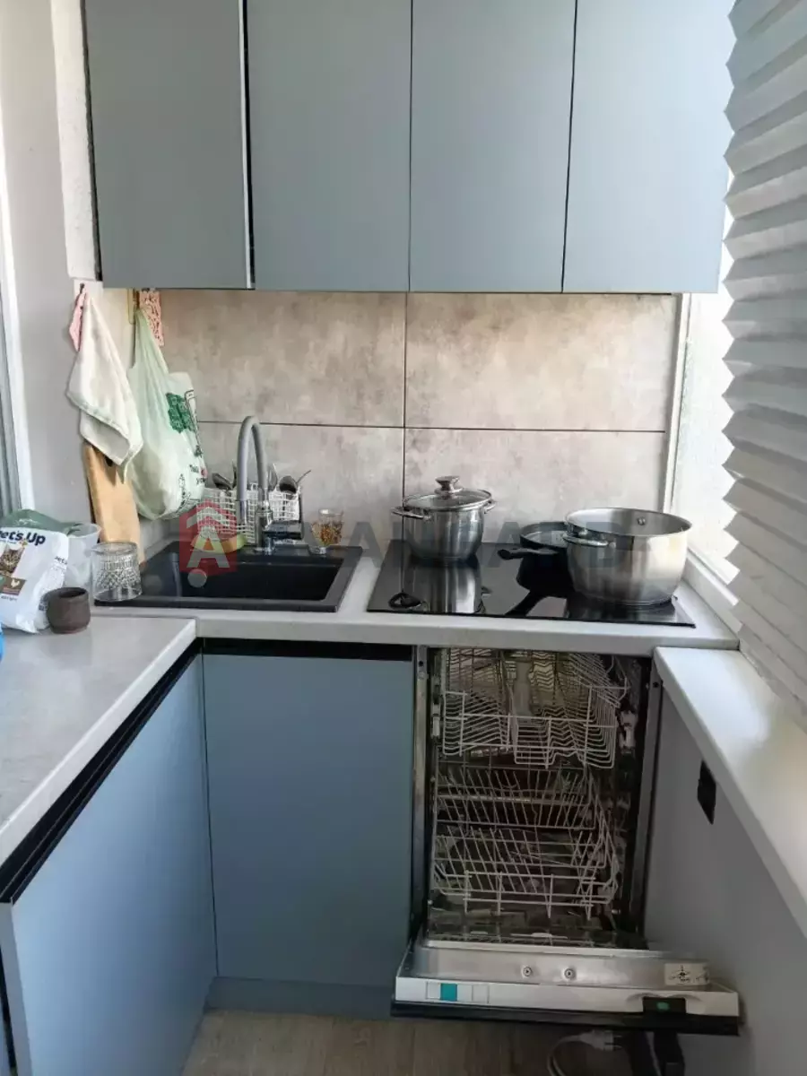 1 ��. ��������, 40/-/8 ��. �., 8/12 ������ ���� 9