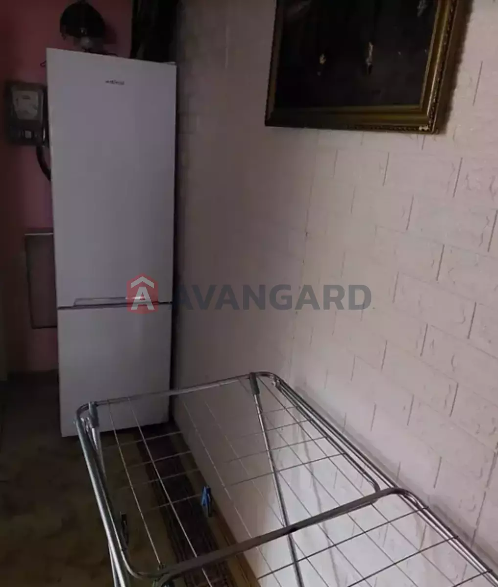 2 ��. ��������, 50/-/- ��. �., 1/5 ������ ���� 7