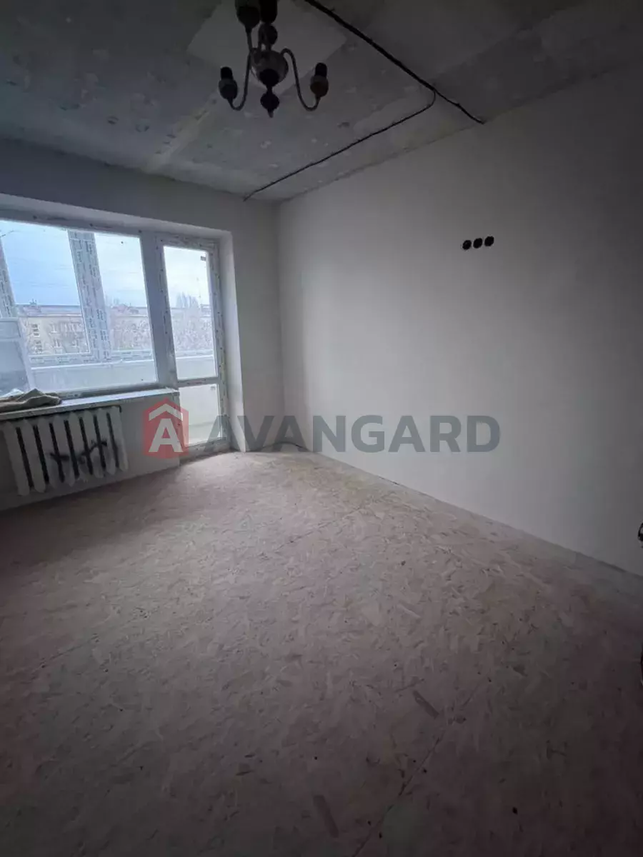 2 ��. ��������, 49/-/5 ��. �., 5/5 ������ ���� 1