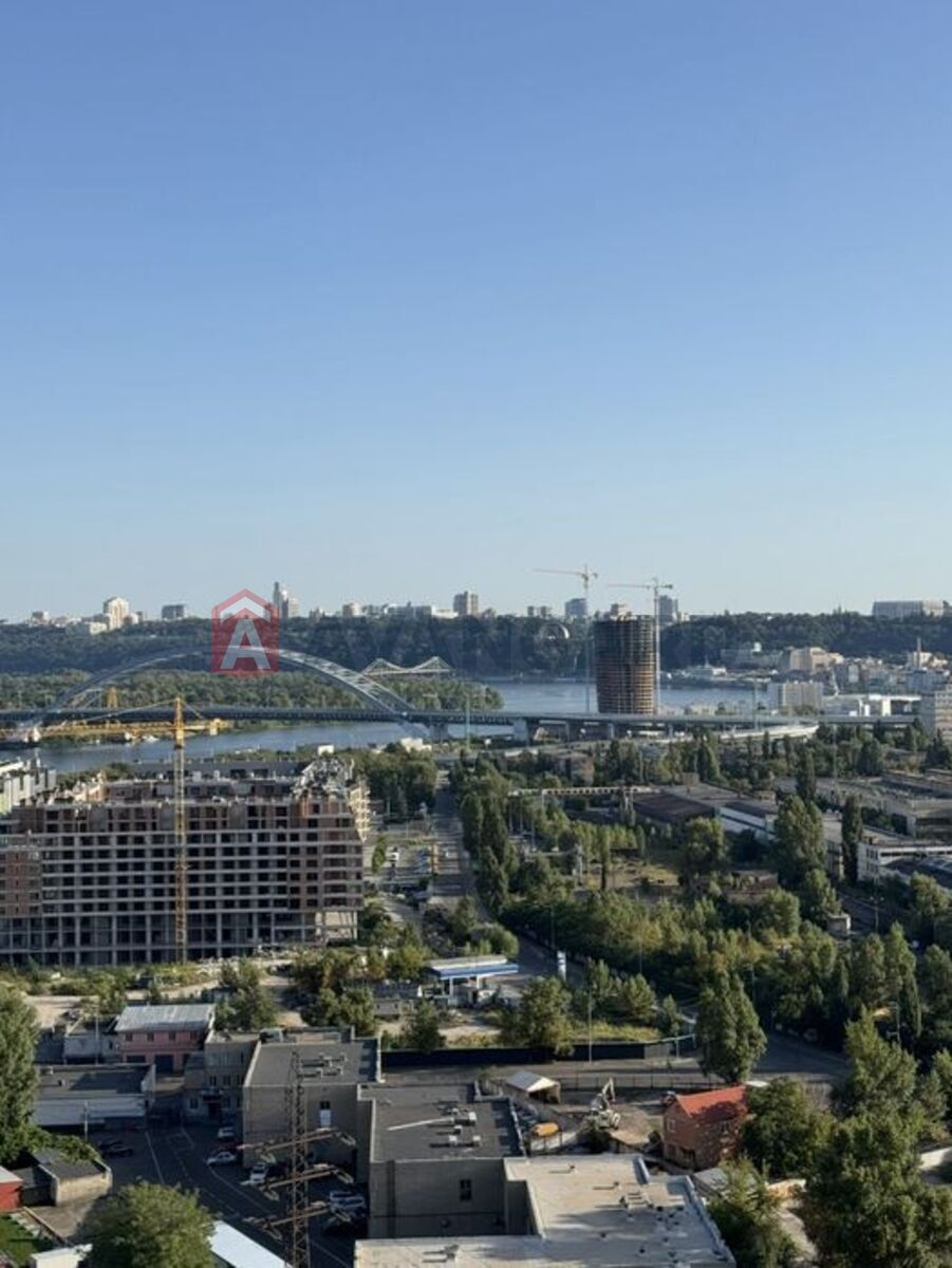 1 ��. ��������, 50/-/15 ��. �., 23/26 ������ ���� 15