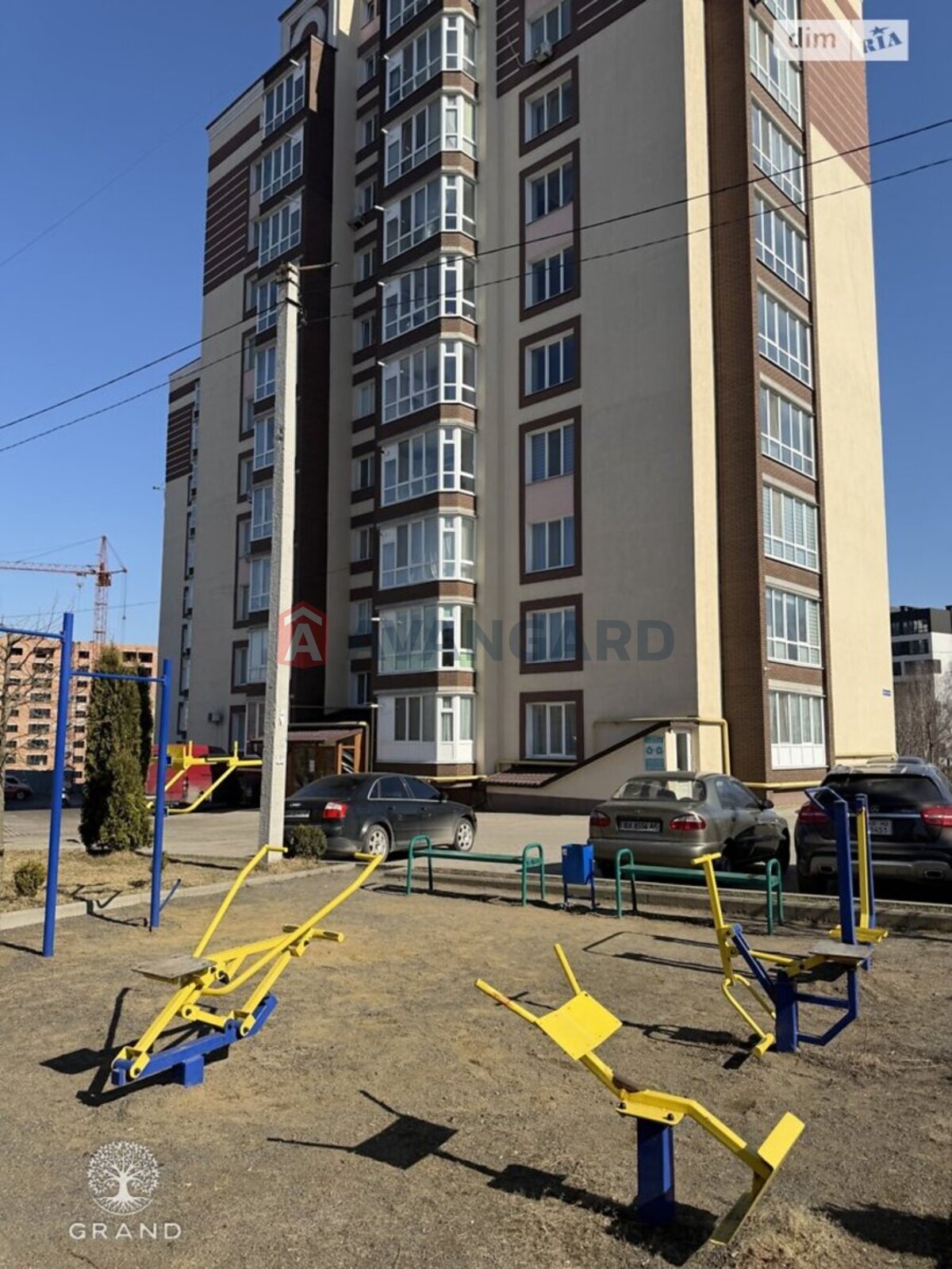 2 ��. ��������, 73/-/- ��. �., 6/10 ������ ���� 16