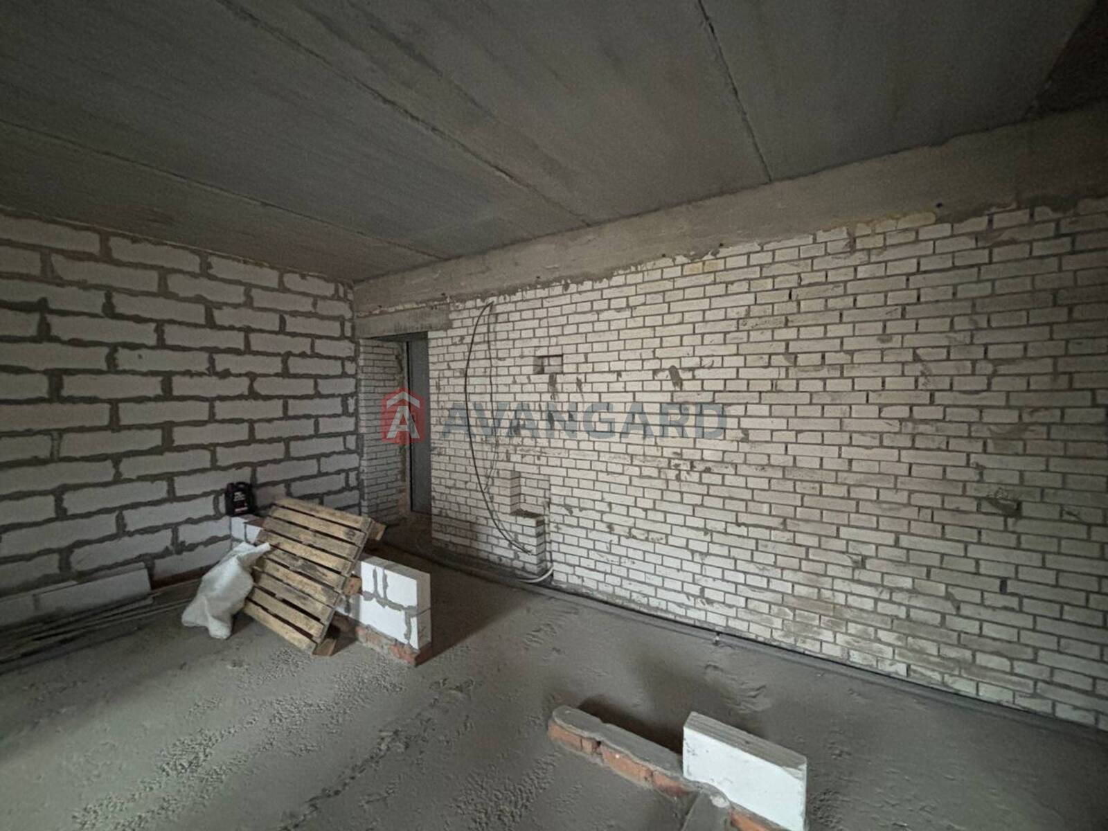 1 ��. ��������, 44/17/15 ��. �., 3/12 ������ ���� 7