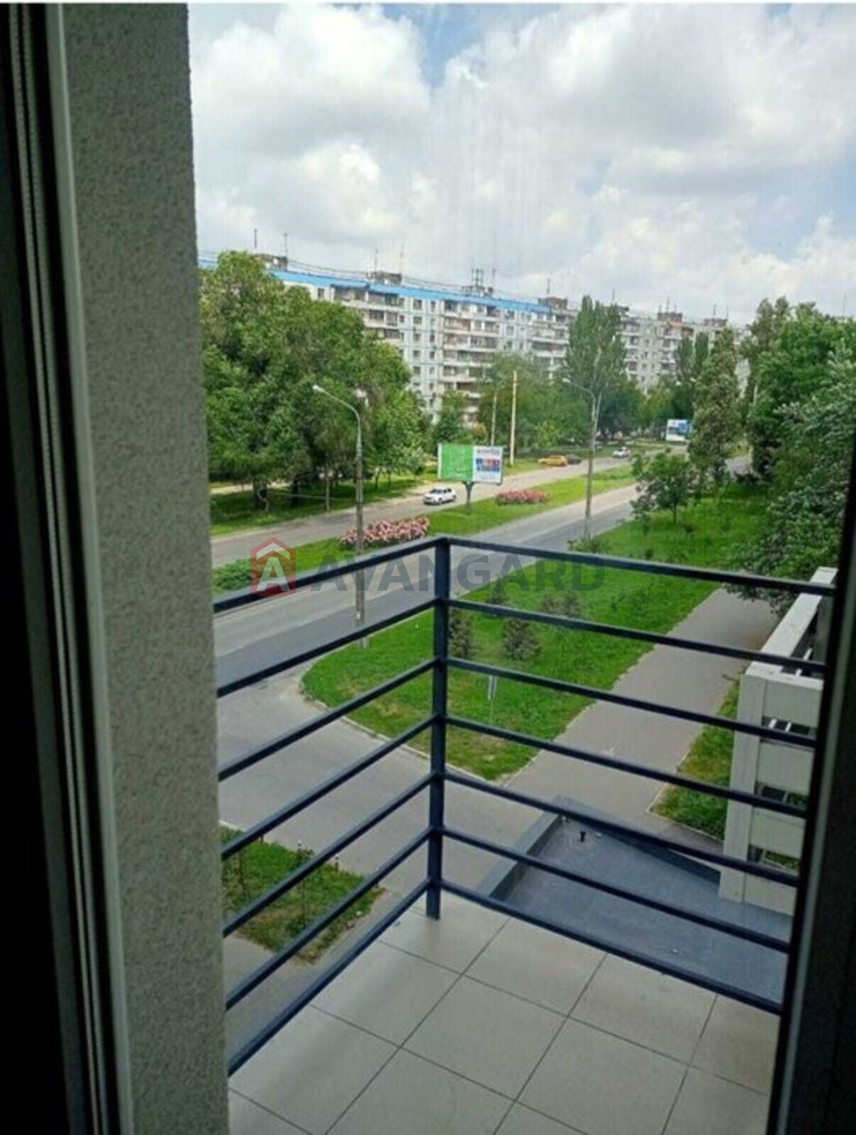 1 ����. ��������, 42/-/13 ��. �., 4/10 ���� ���� 8