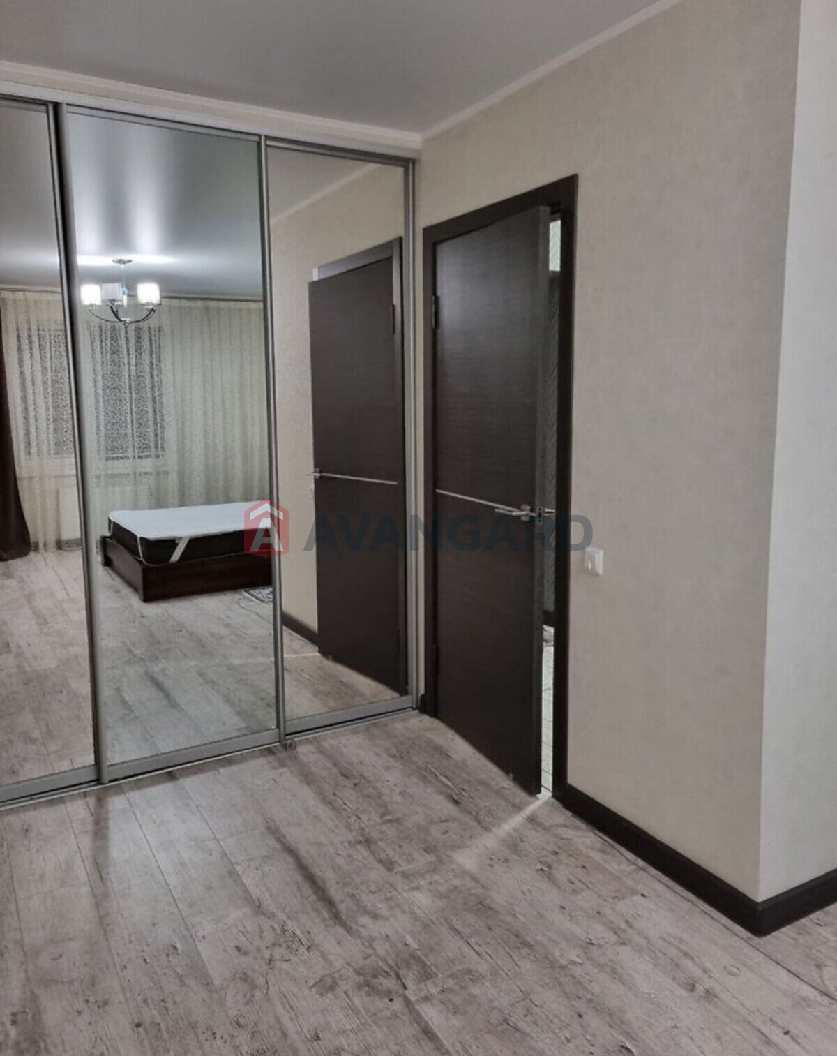 1 ����. ��������, 41/15/10 ��. �., 9/10 ���� ���� 9