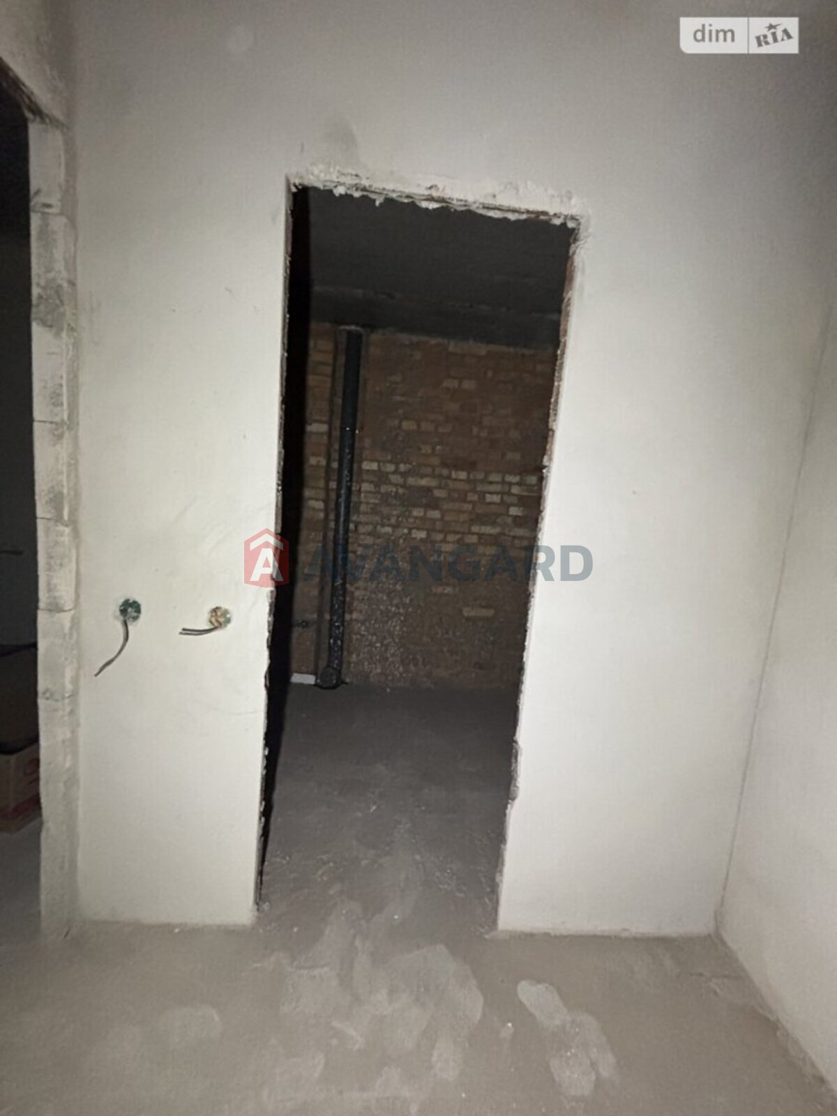 1 . , 44/-/- . ., 8/10   9