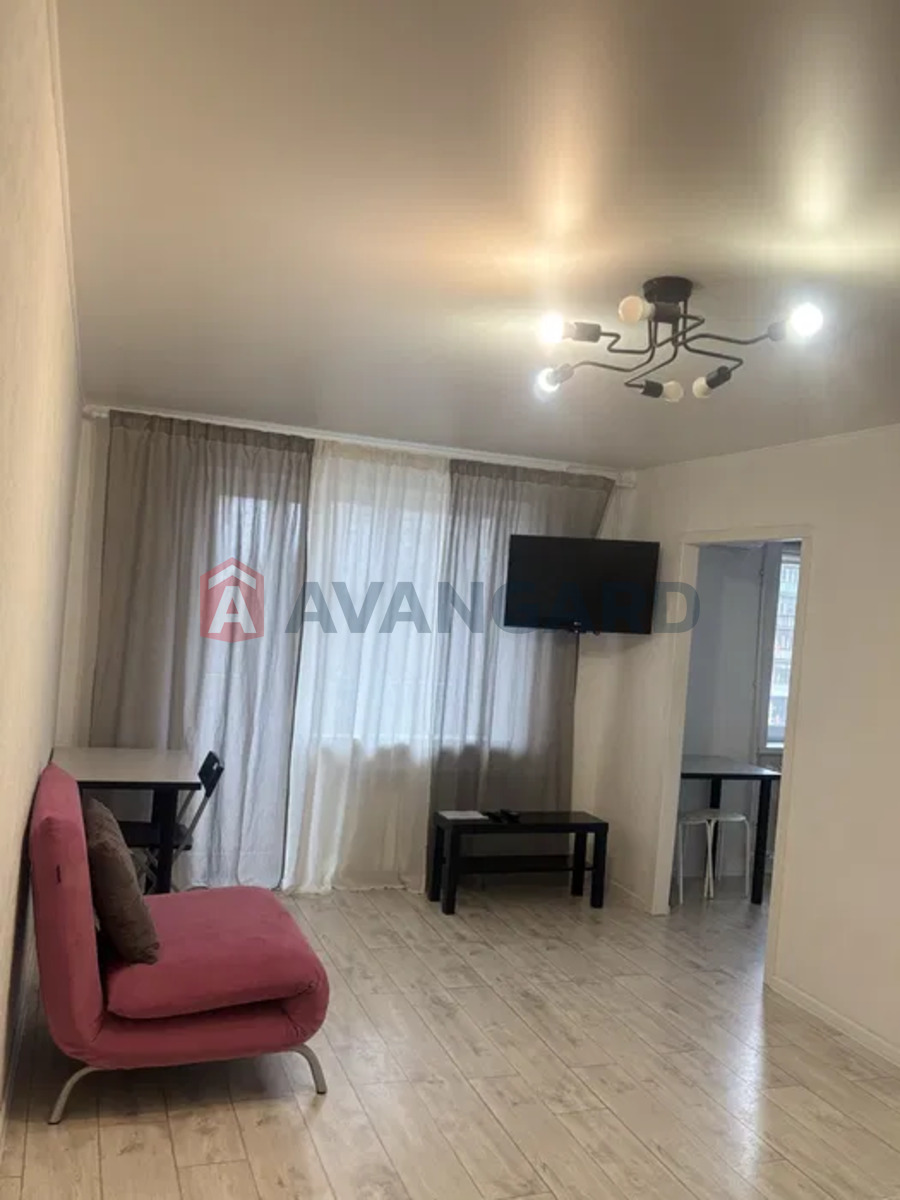 1 ����. ��������, 33/-/6 ��. �., 3/5 ���� ���� 2