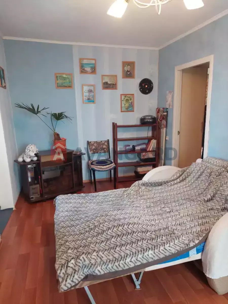 2 ��. ��������, 50/29/7 ��. �., 10/10 ������ ���� 11