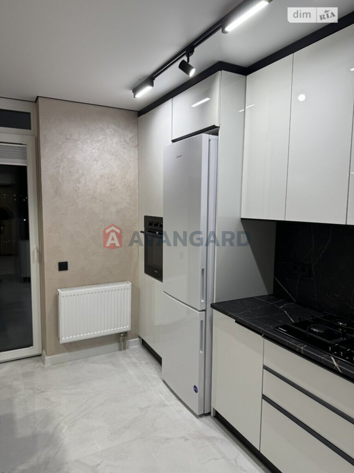 1 . , 44/-/- . ., 8/9   12