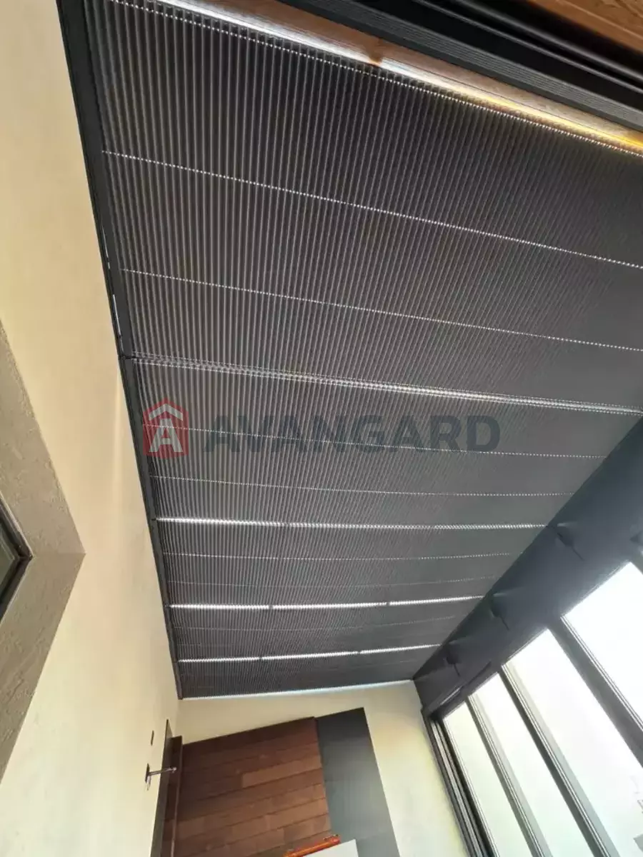 3 ��. ��������, 150/-/- ��. �., 16/16 ������ ���� 8