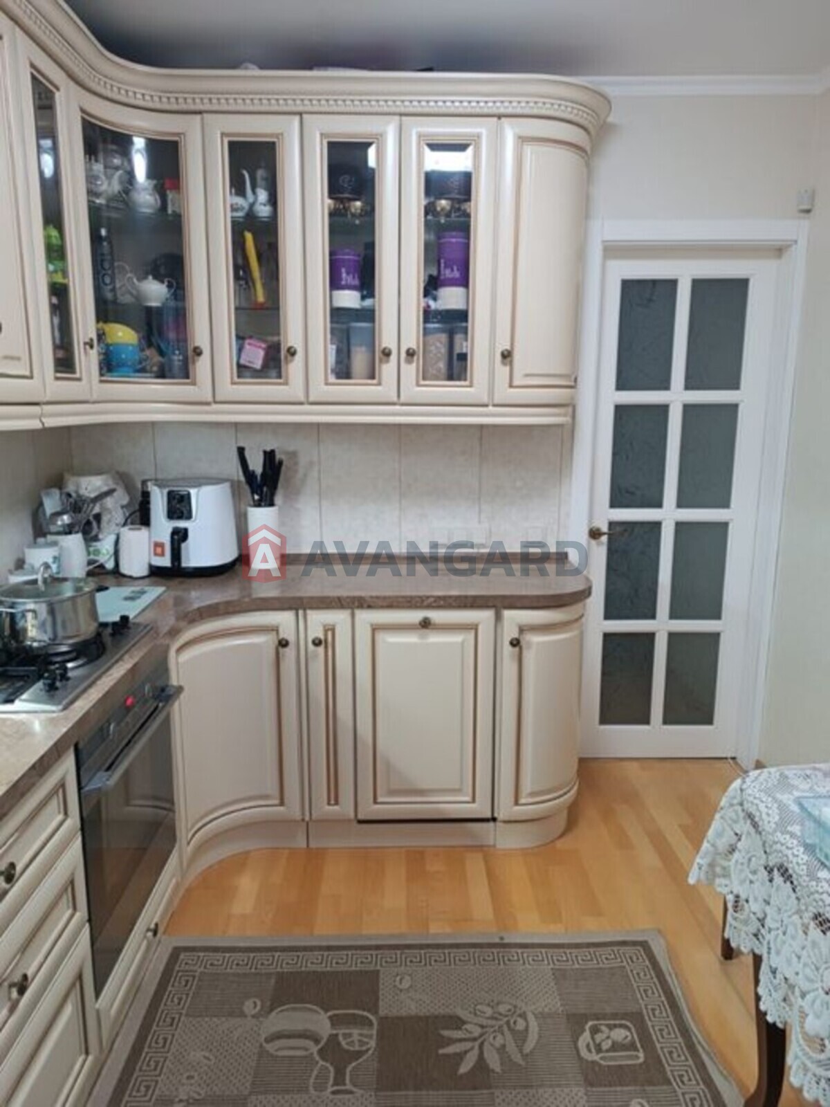 3 ��. ��������, 62/-/8 ��. �., 2/9 ������ ���� 9