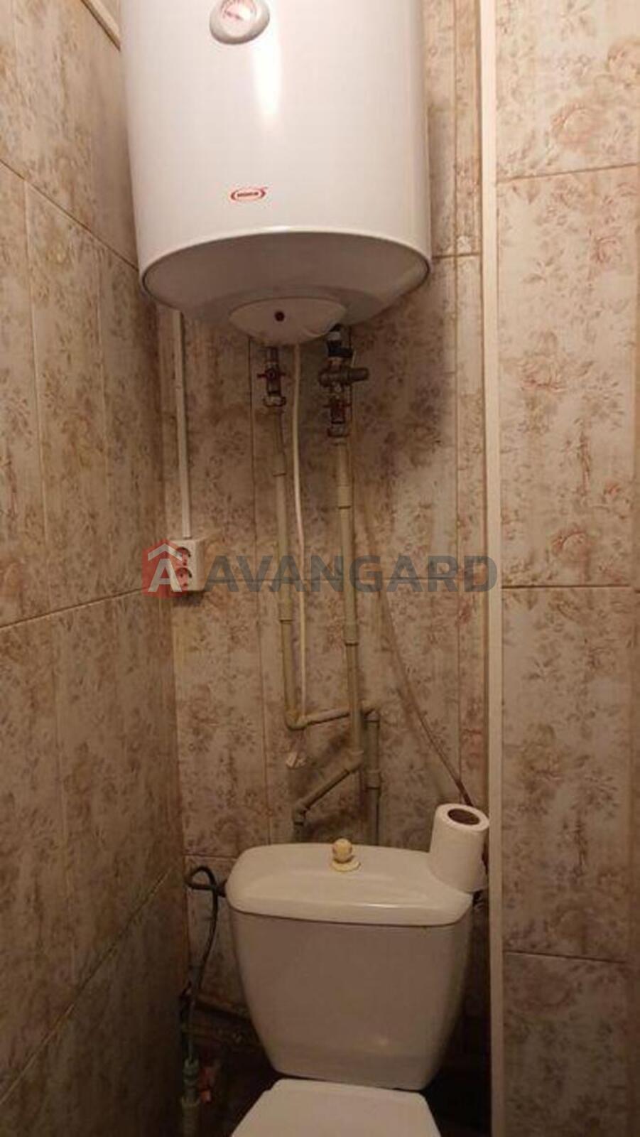 2 ��. ��������, 51/-/7 ��. �., 8/9 ������ ���� 10