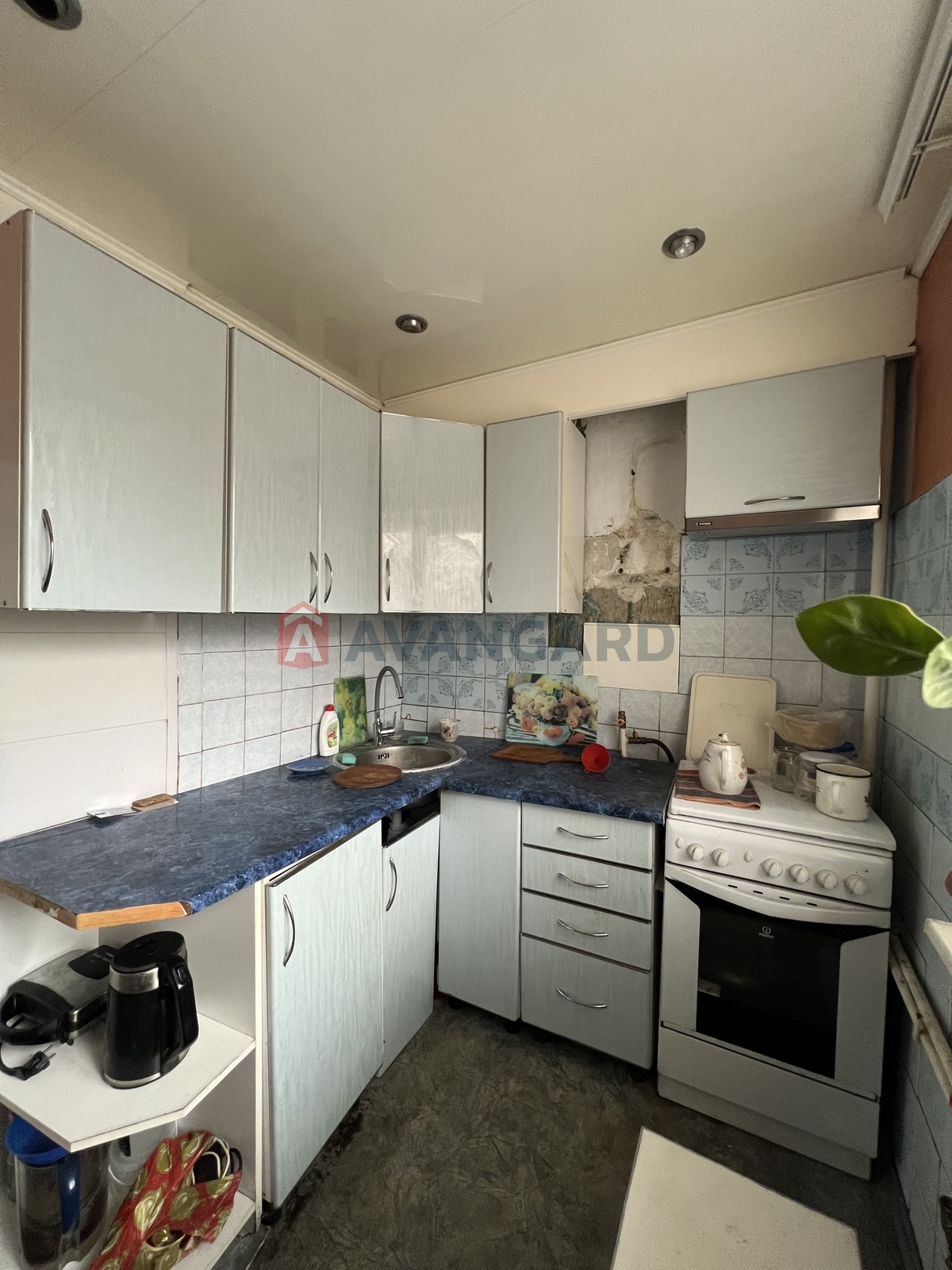 3 ��. ��������, 67/-/6 ��. �., 3/5 ������ ���� 7