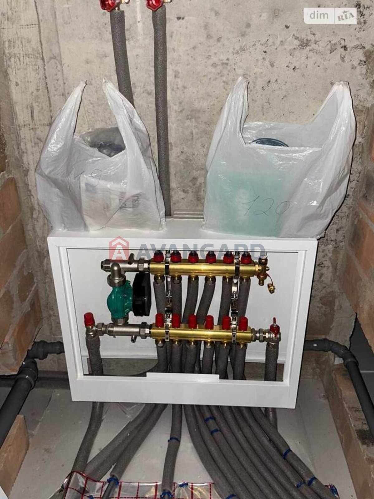 2 ��. ��������, 66/26/22 ��. �., 16/20 ������ ���� 14