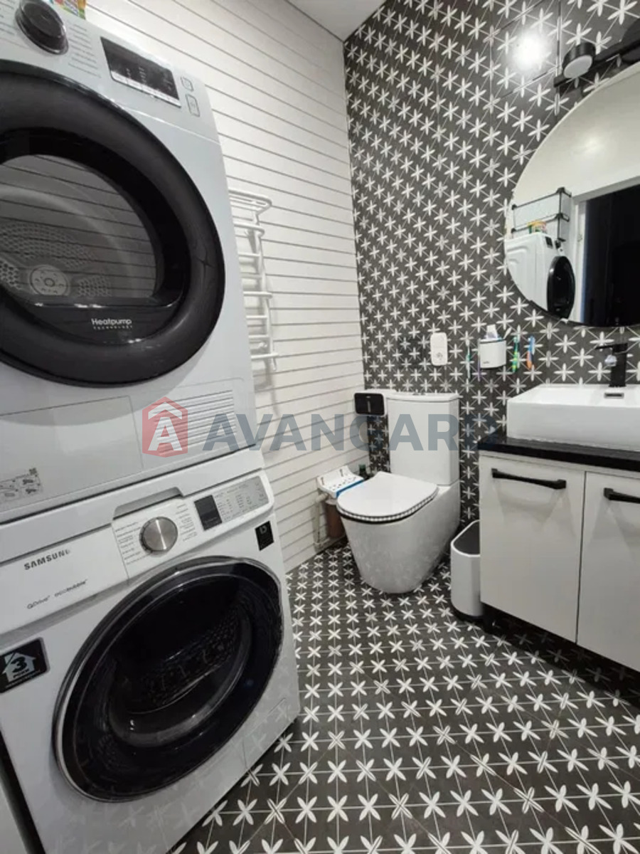 2 ��. ��������, 67/-/24 ��. �., 7/10 ������ ���� 7