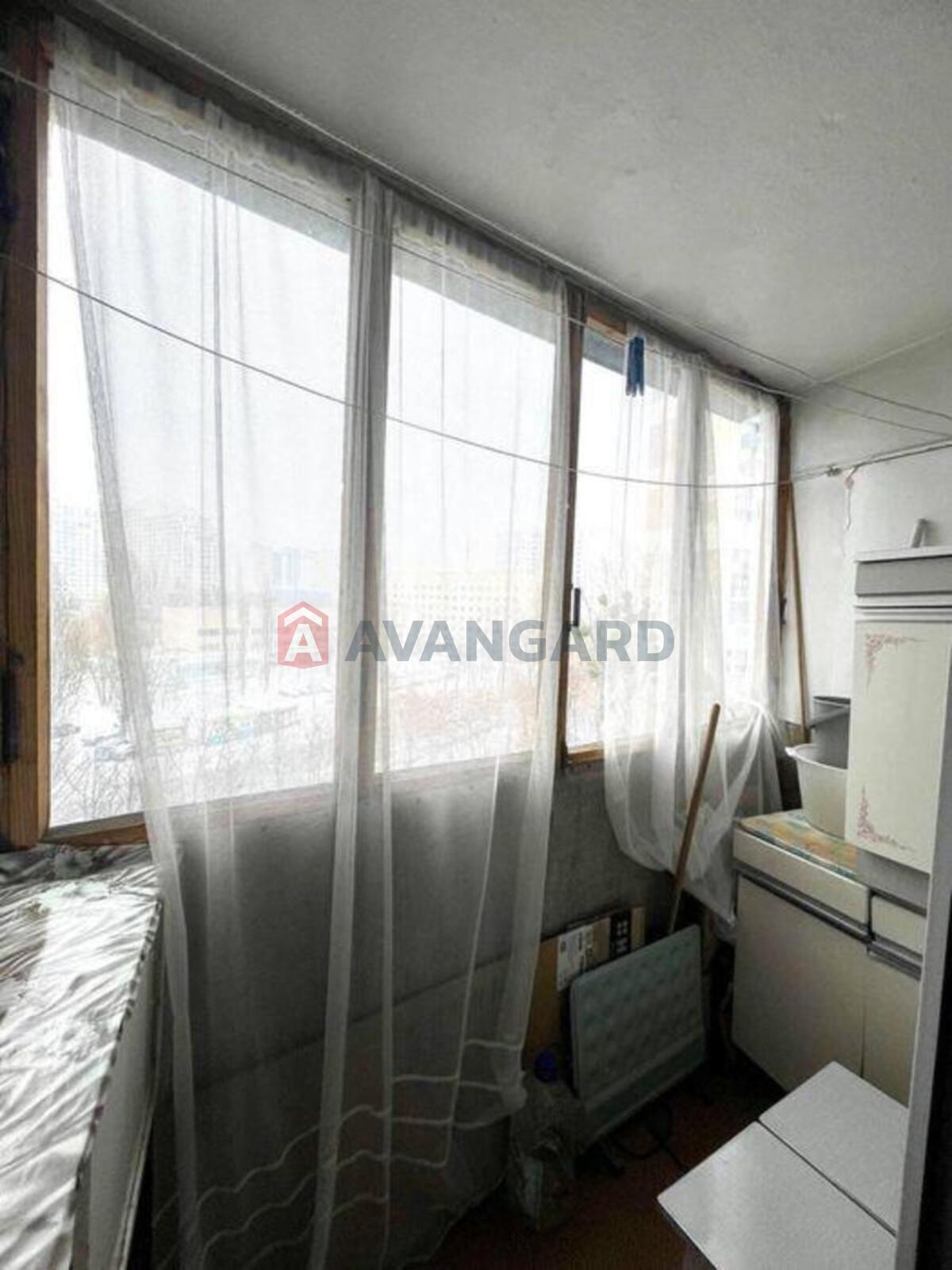 1 ��. ��������, 33/-/7 ��. �., 7/16 ������ ���� 6