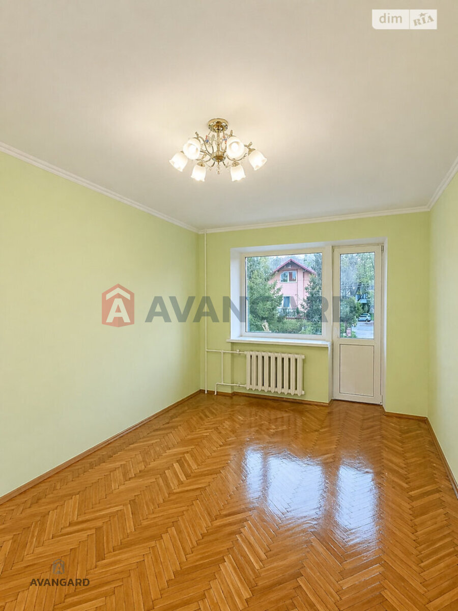 1 ��. ��������, 30/20/5 ��. �., 2/5 ������ ���� 5