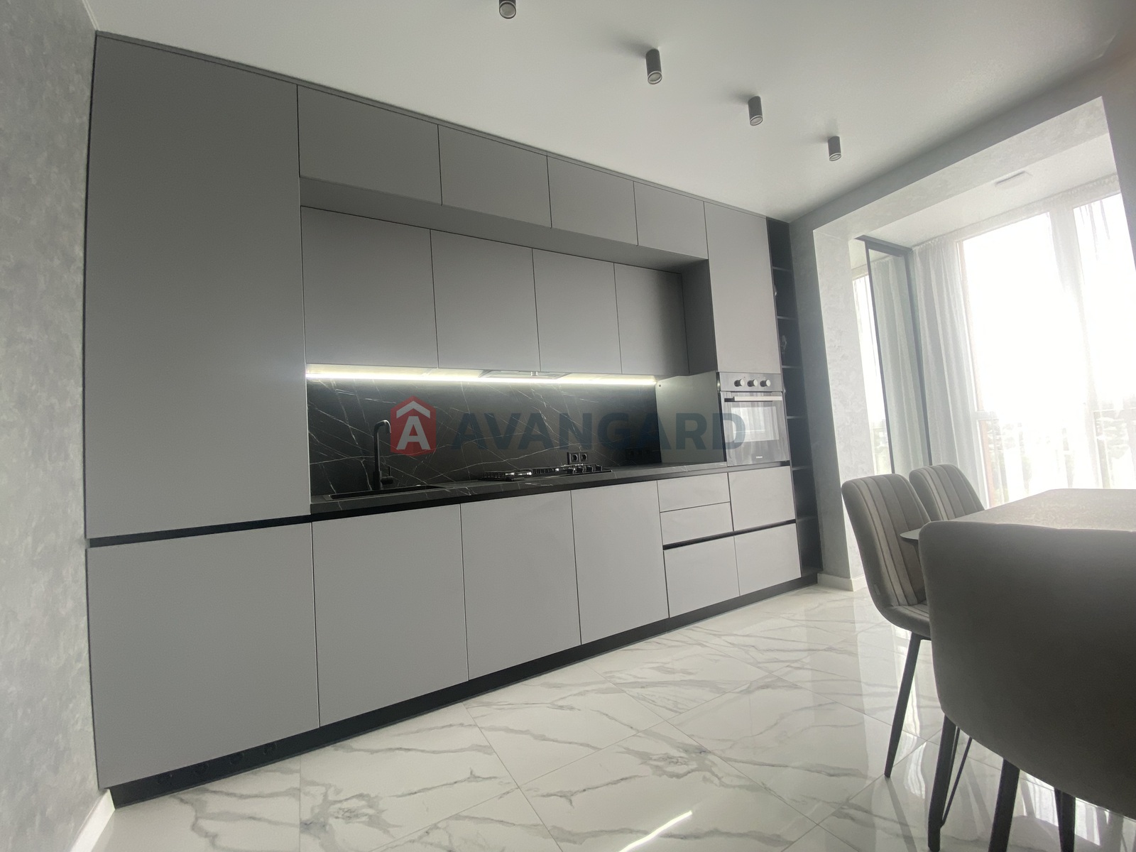 2 ��. ��������, 46/-/15 ��. �., 8/10 ������ ���� 21