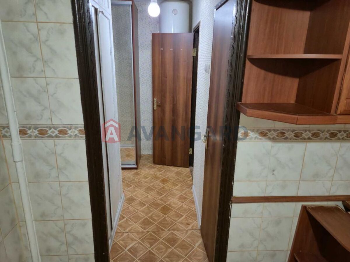 2 ����. ��������, 49/-/8 ��. �., 4/9 ���� ���� 19