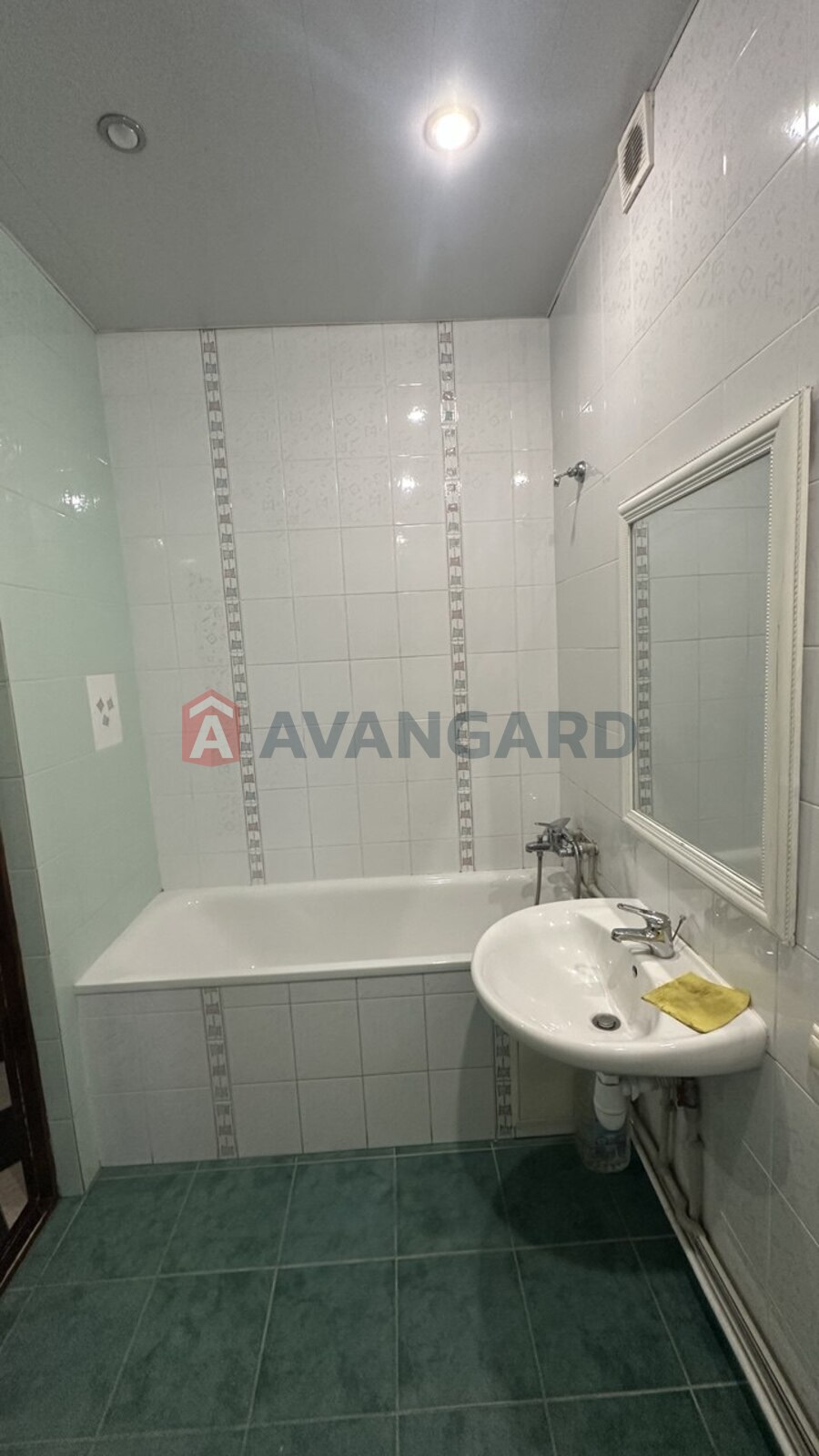 2 ����. ��������, 55/-/7 ��. �., 4/5 ���� ���� 10