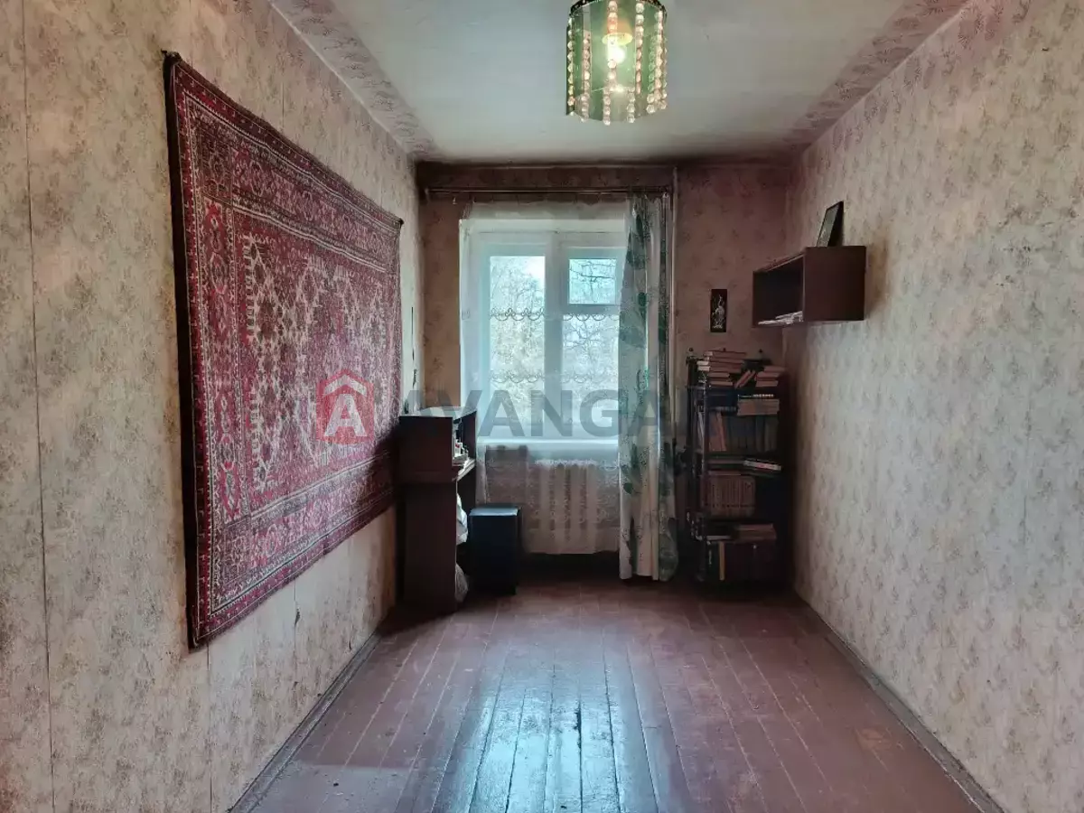 2 ��. ��������, 42/24/6 ��. �., 2/4 ������ ���� 3