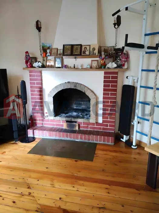 3 ��. ��������, 105/-/12 ��. �., 2/2 ������ ���� 1